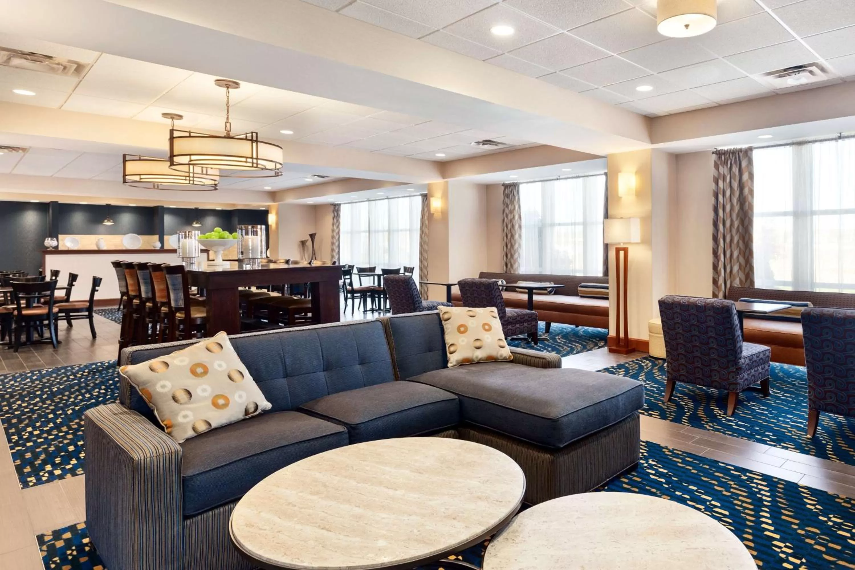 Lobby or reception in Hampton Inn Watertown