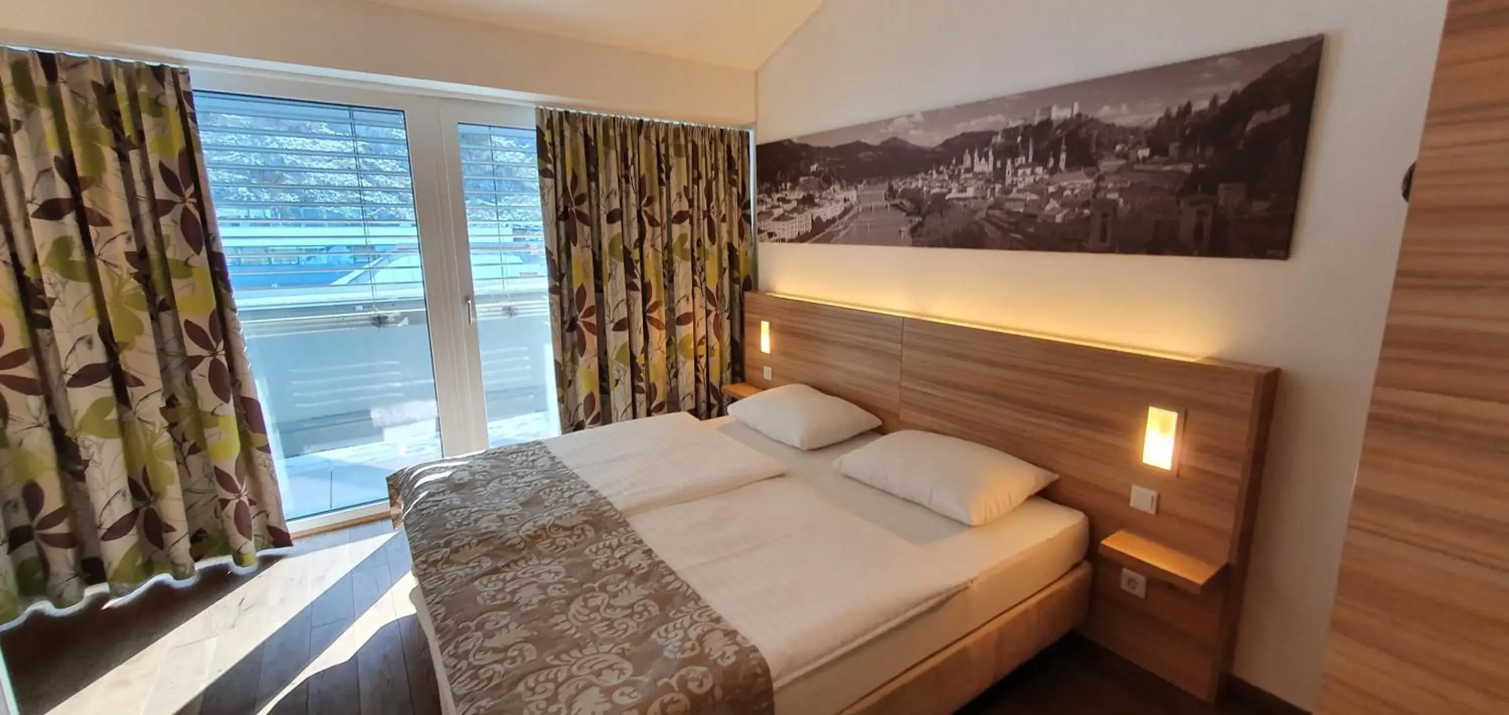Bedroom, Bed in Altstadt Hotel Hofwirt Salzburg