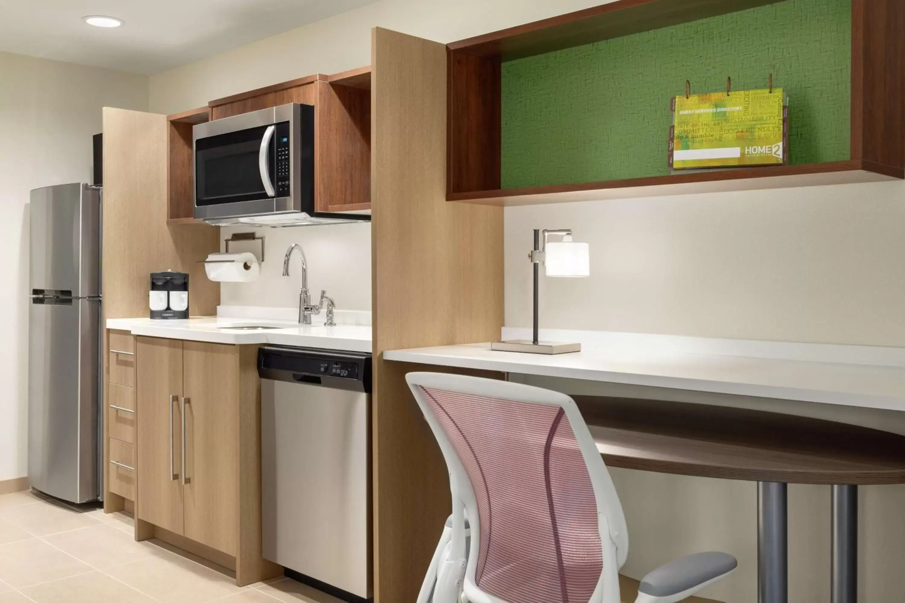 Bedroom, Kitchen/Kitchenette in Home2 Suites By Hilton Rochester Greece