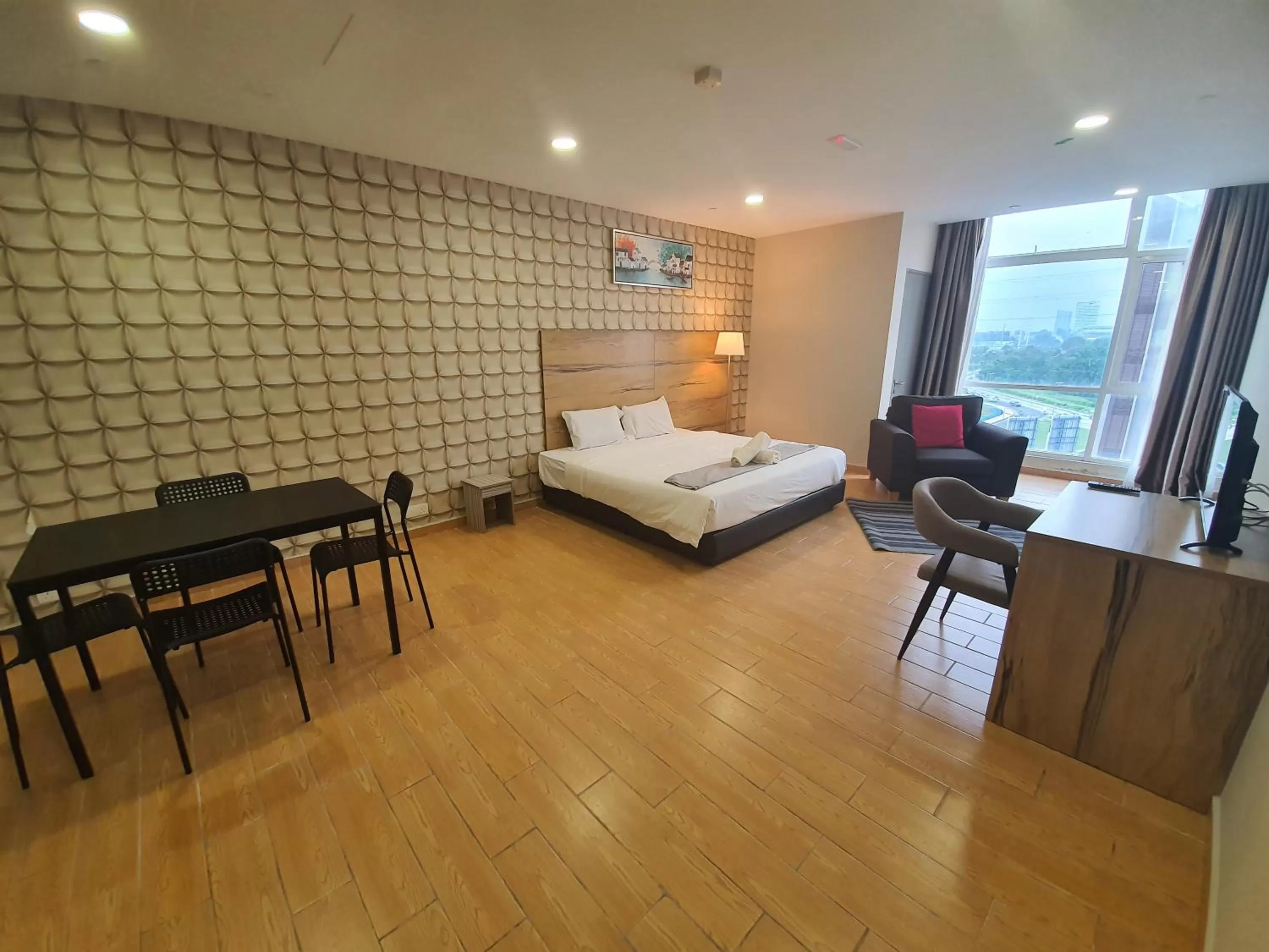 Photo of the whole room, Bed in Bangi Perdana Hotel