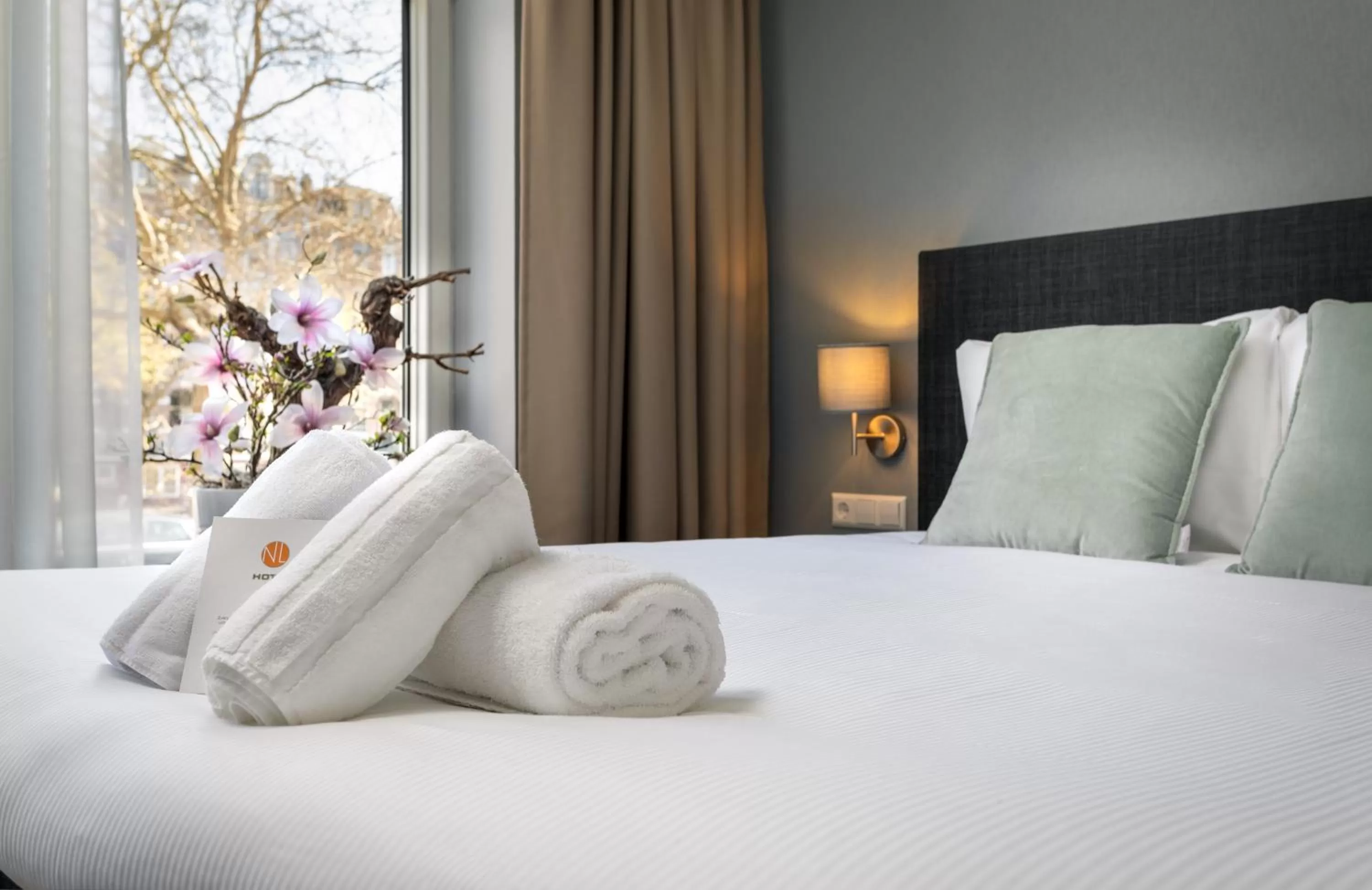 Bedroom, Bed in NL Hotel District Leidseplein