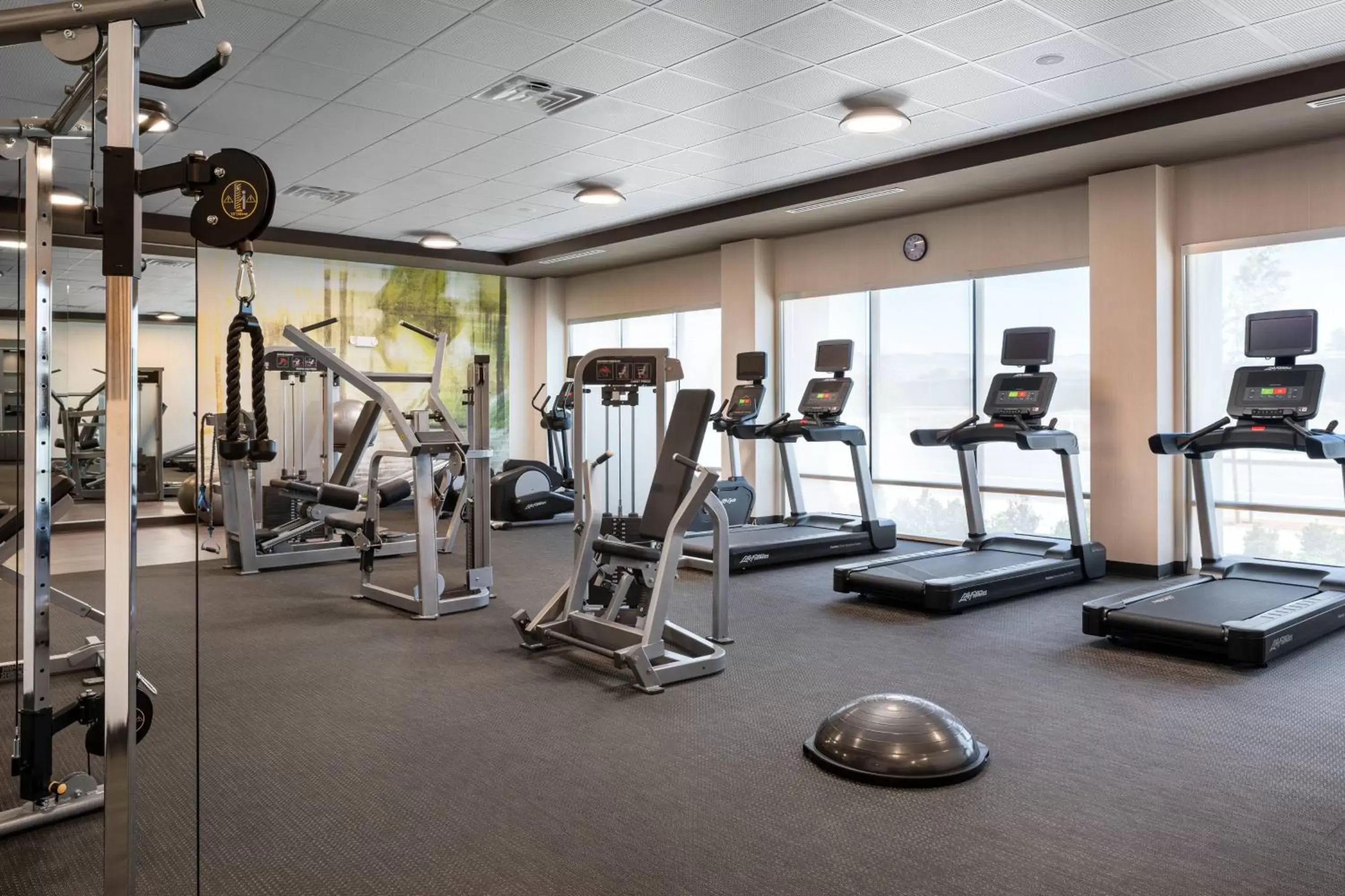 Fitness centre/facilities, Fitness Center/Facilities in Courtyard by Marriott Petaluma Sonoma County