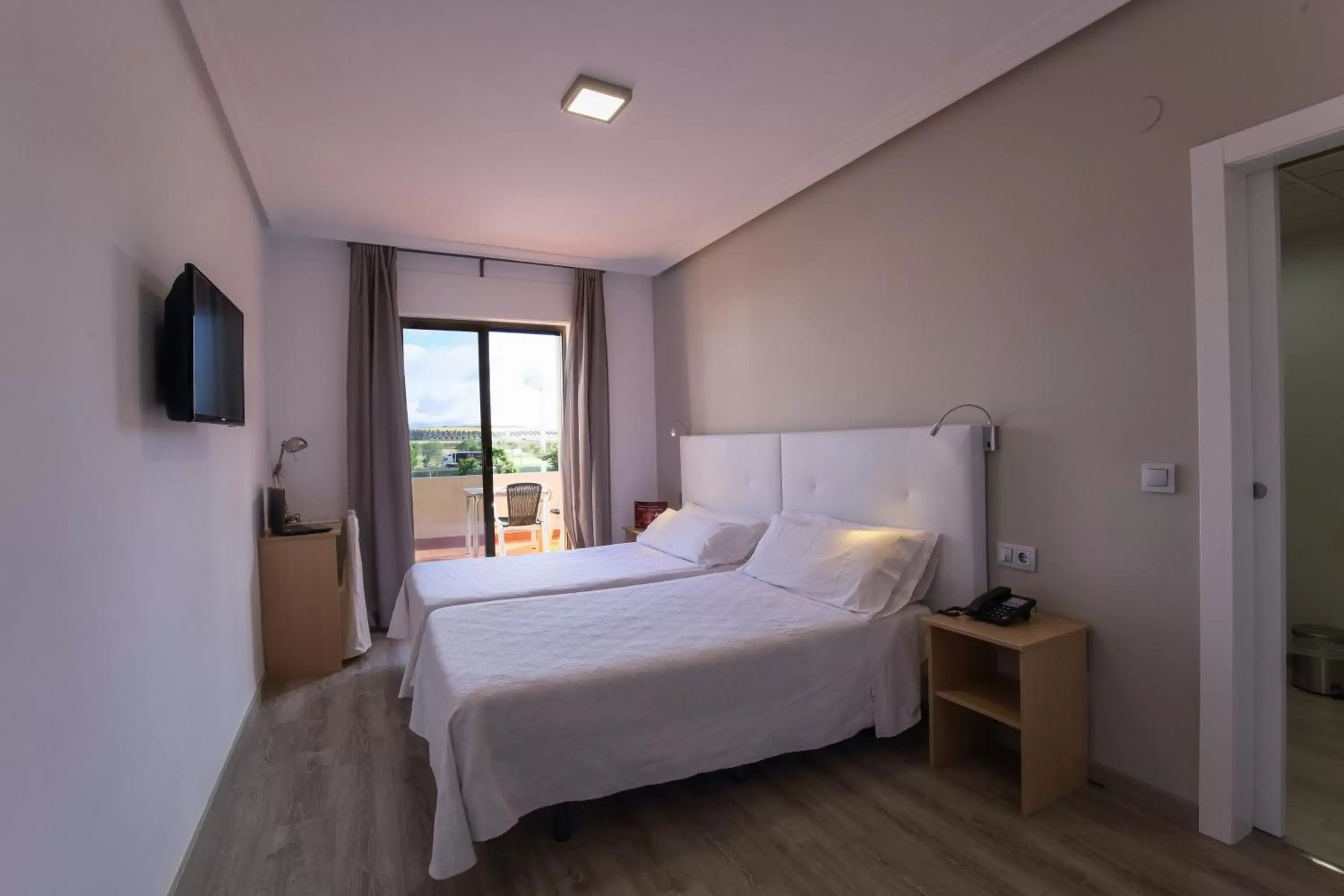 Bed in Hospedium Hotel Castilla