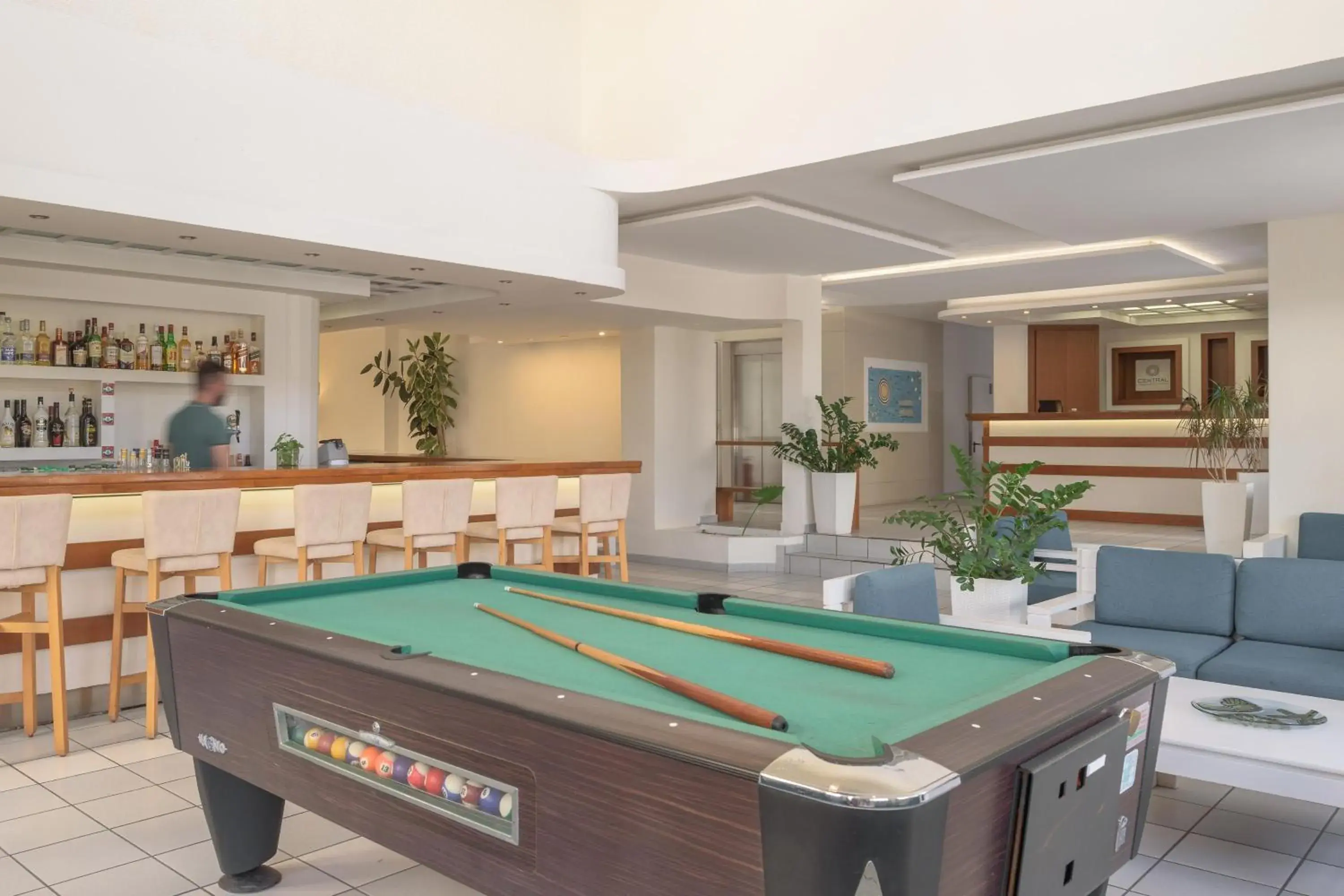 Activities, Billiards in Central Hersonissos Hotel