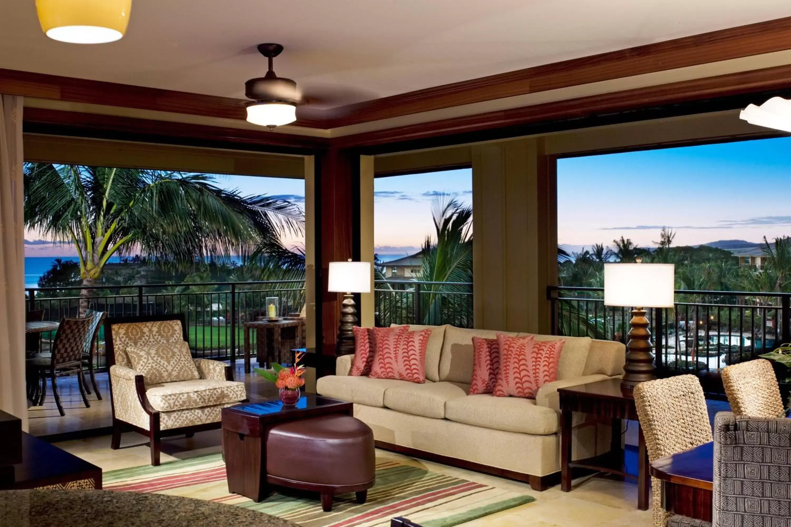 Living room, Seating Area in Koloa Landing Resort at Po'ipu, Autograph Collection