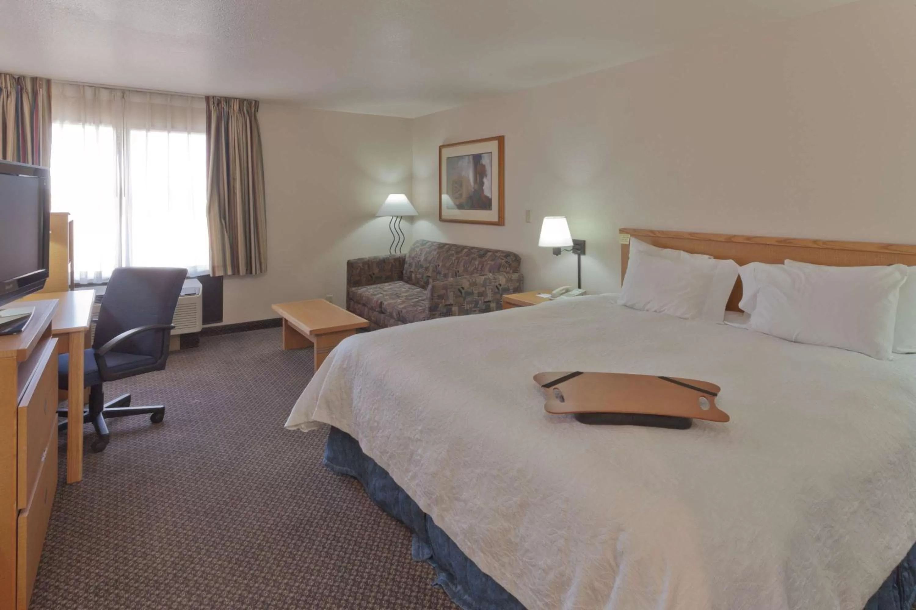 Bed in Hampton Inn Las Vegas/Summerlin