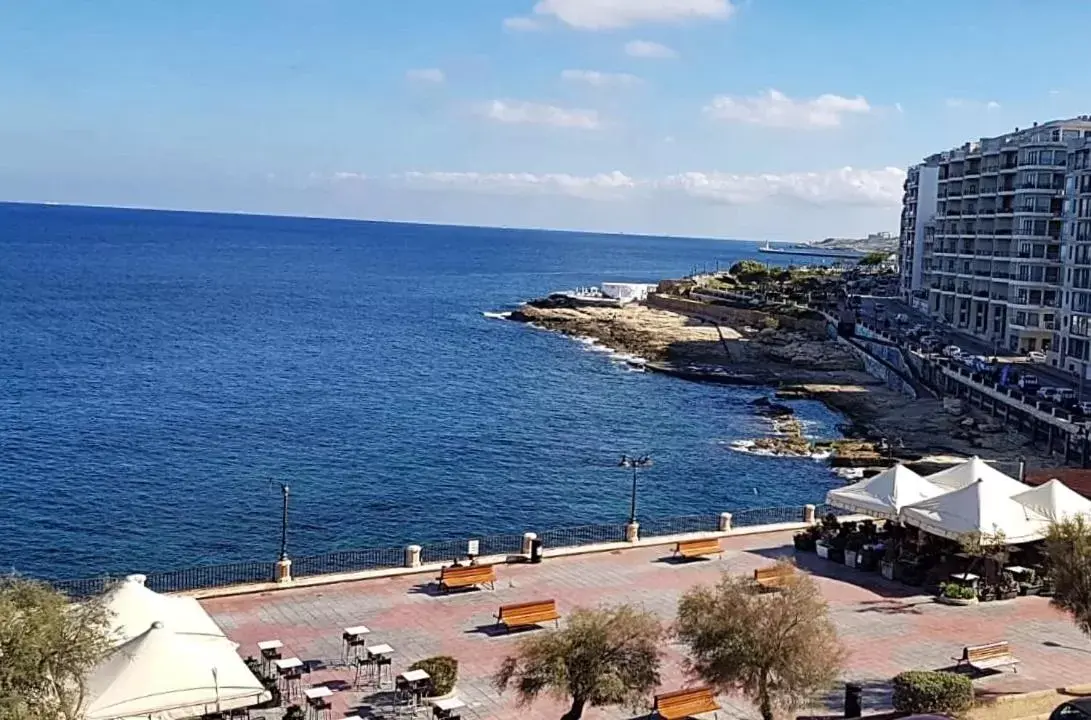 View (from property/room), Sea View in Roma Hotel