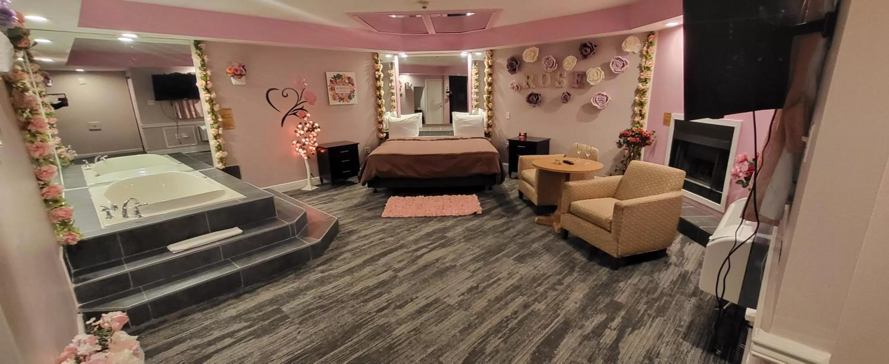 Bed in Inn of the Dove - Romantic Luxury Suites with Jacuzzi & Seasonal Fireplace at Harrisburg-Hershey-Philadelphia, PA