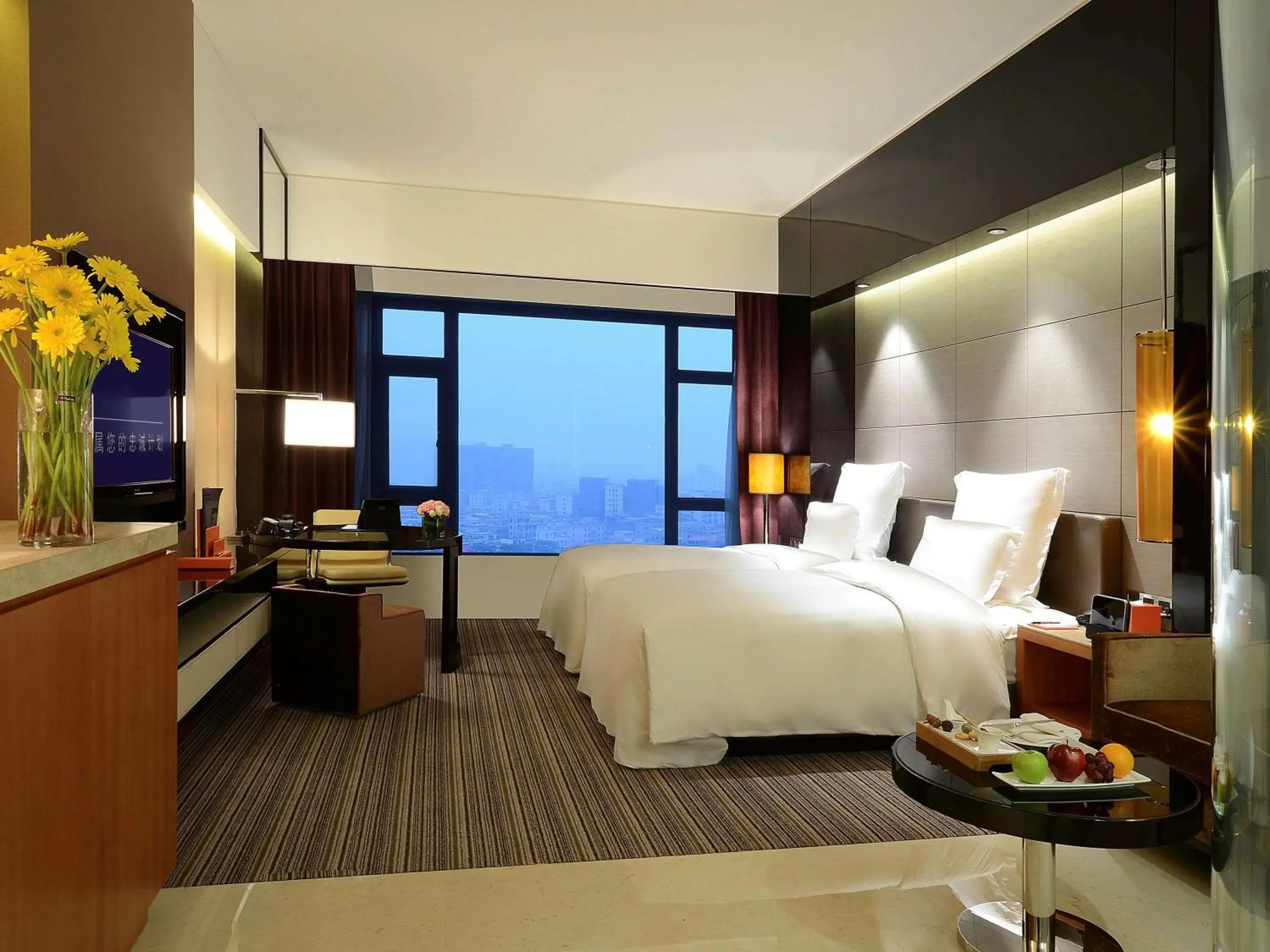 Photo of the whole room in Pullman Dongguan Changan