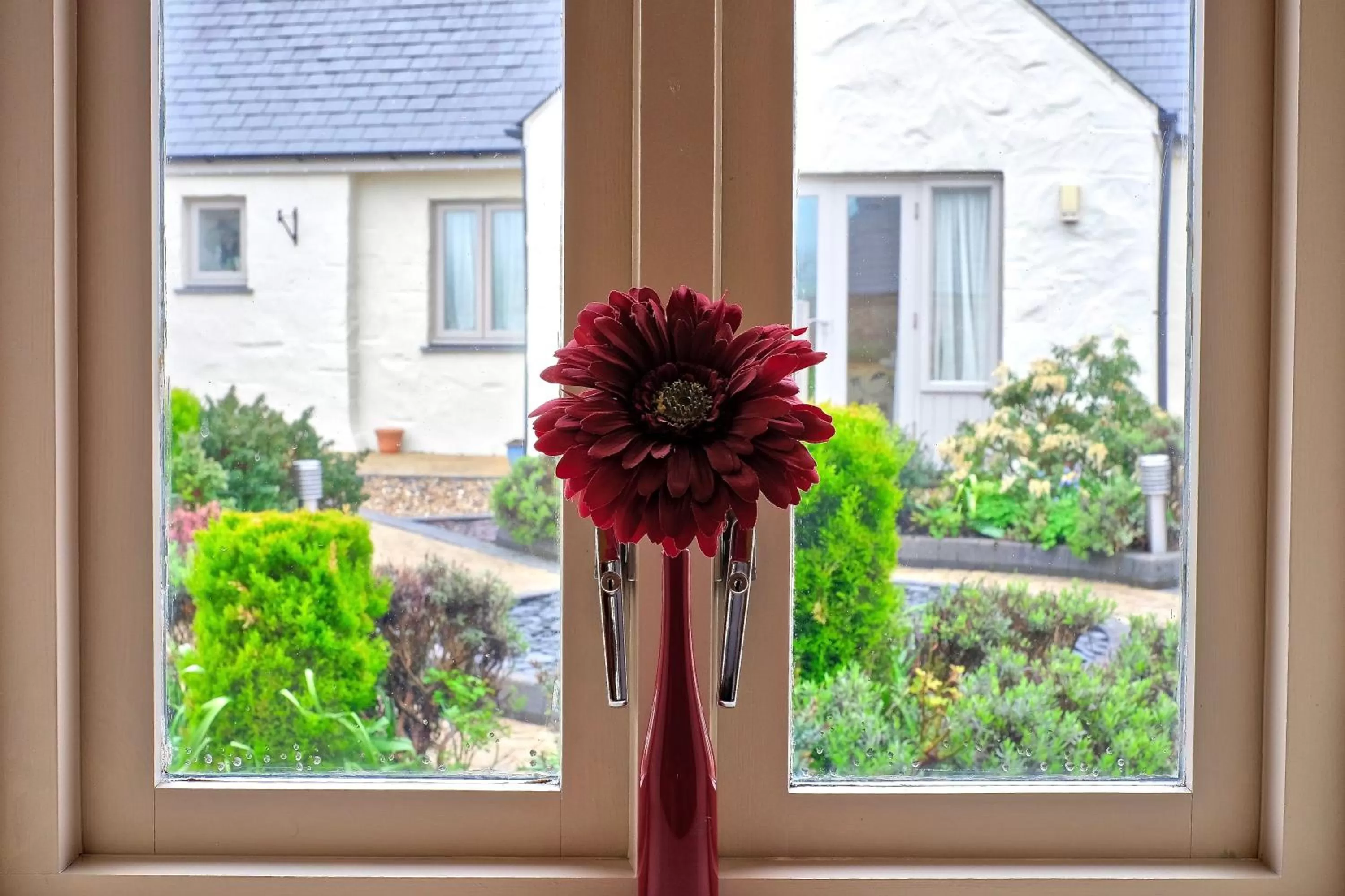 Decorative detail in Canaston Oaks