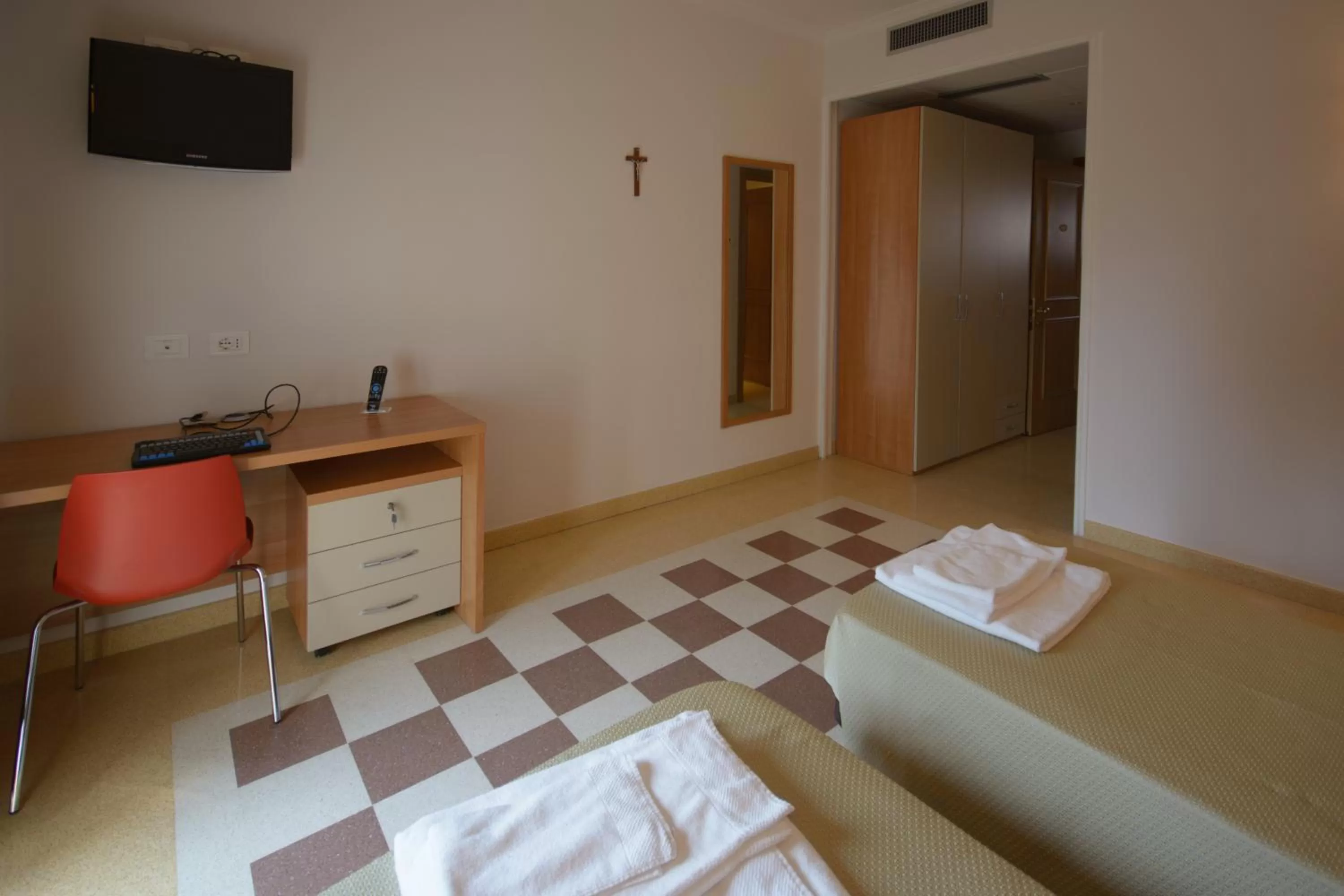 Photo of the whole room in Domus Stella Maris - Casa per Ferie