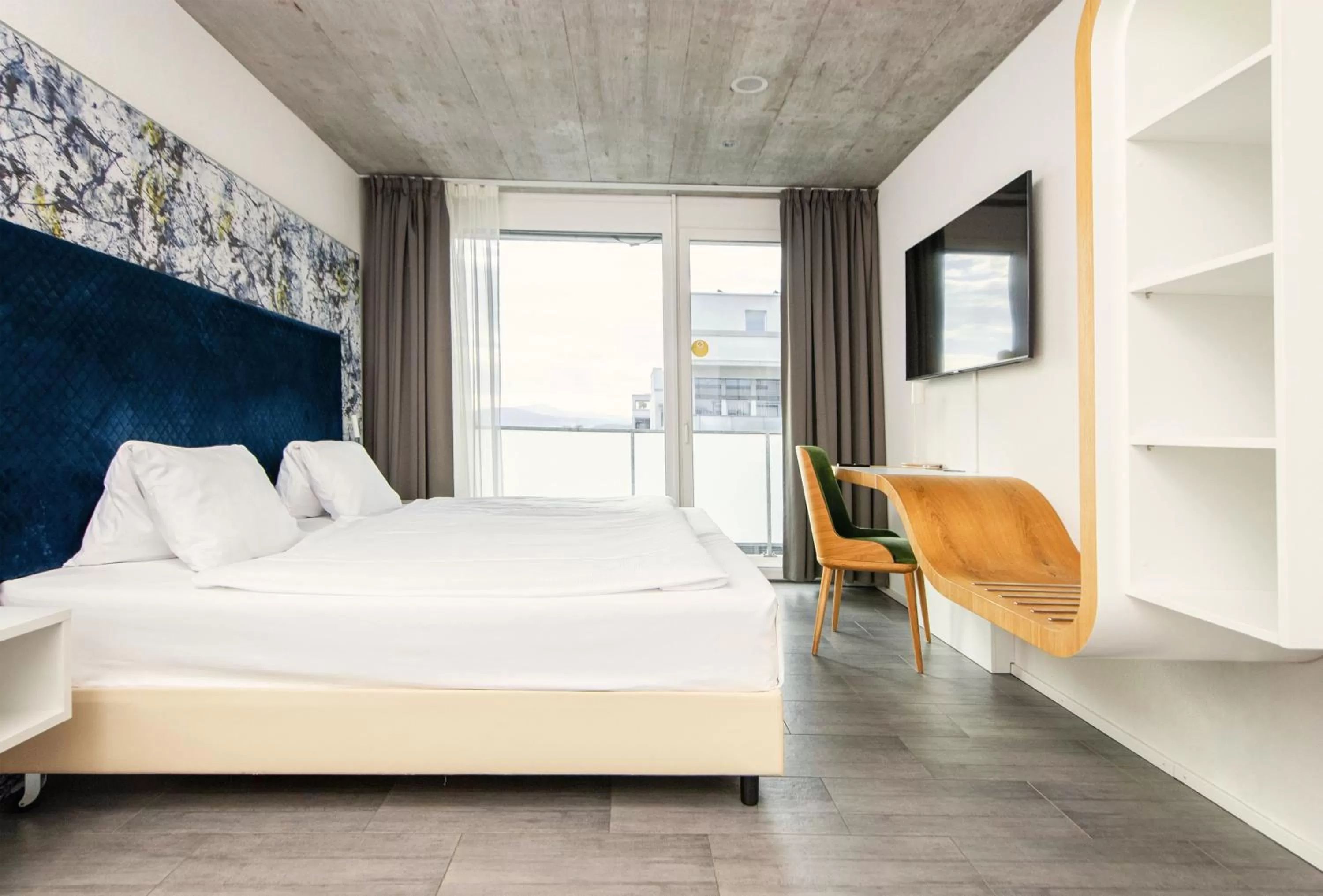 Bedroom, Bed in Tailormade Hotel IDEA Spreitenbach