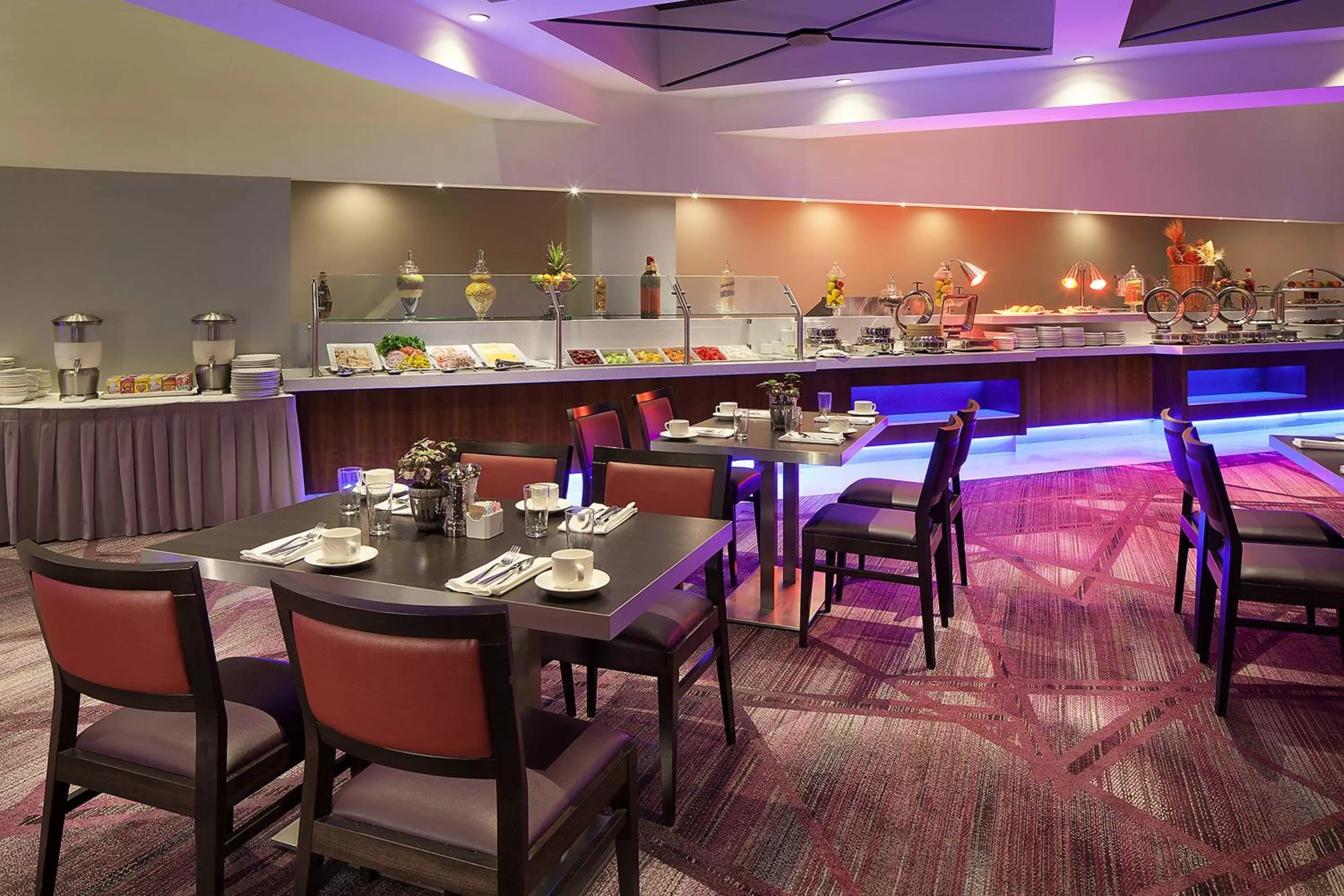 Restaurant/places to eat in Sheraton Gateway Los Angeles Hotel