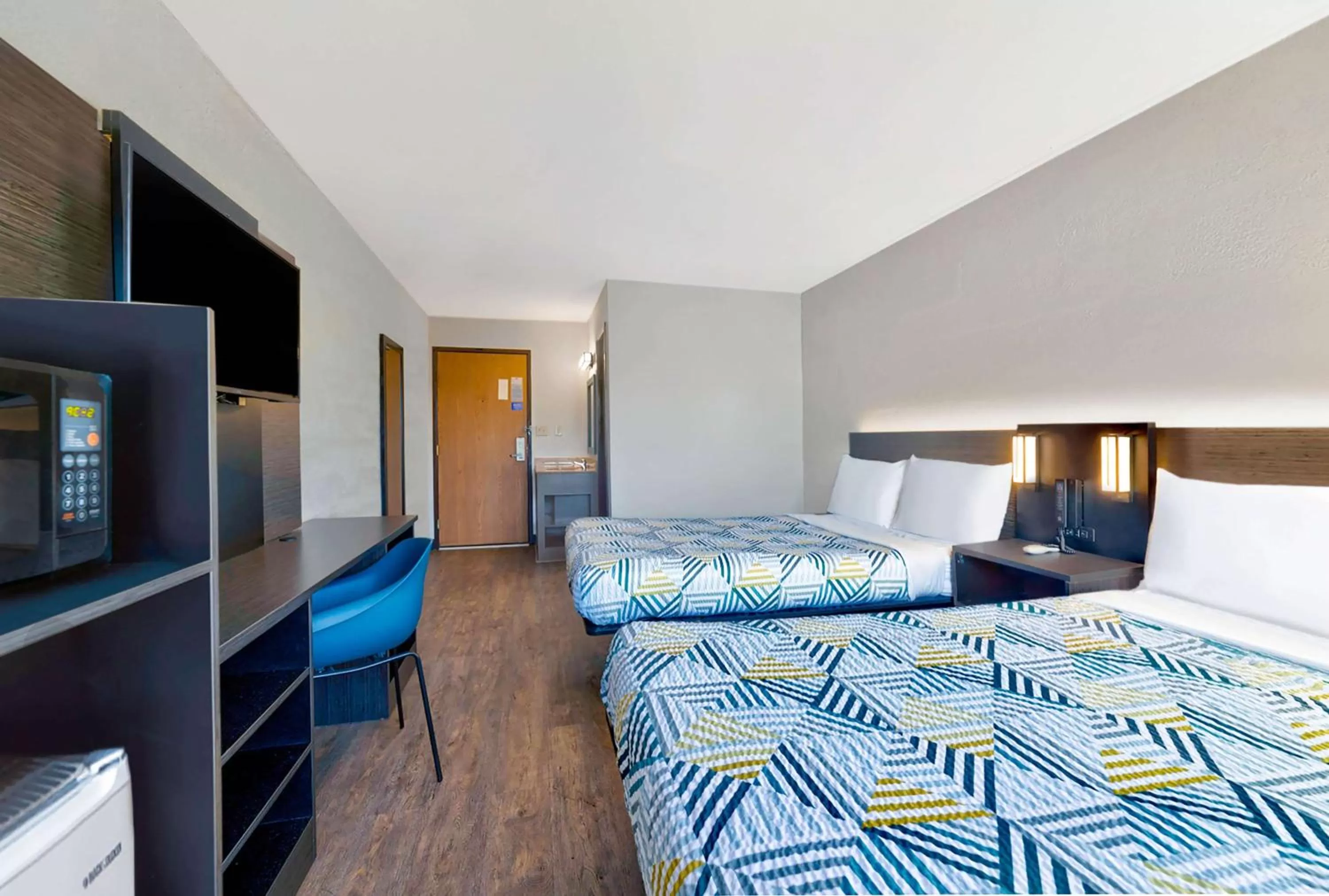 Bedroom, Bed in Motel 6-Cedar Rapids, IA - Airport