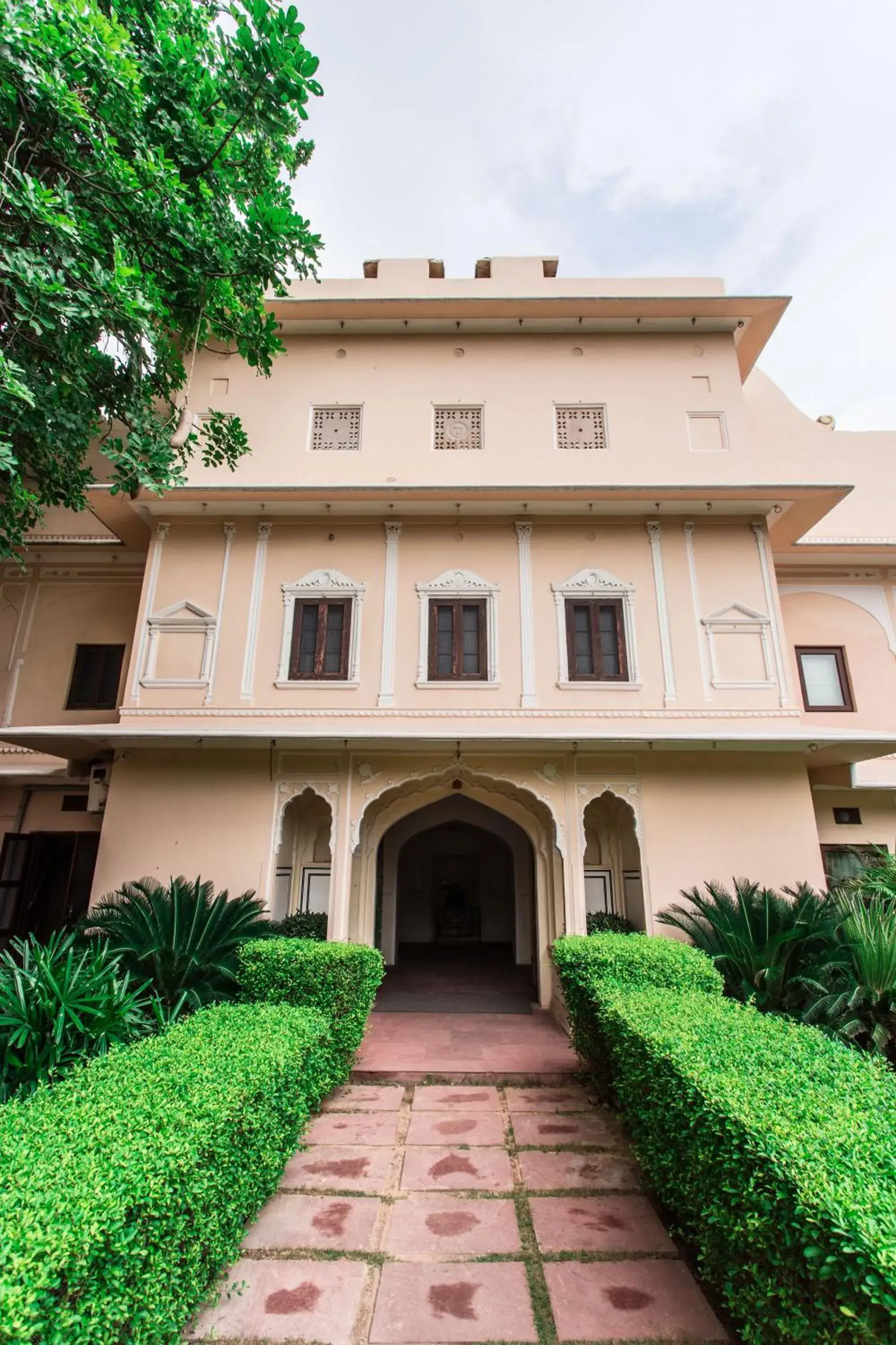 Facade/entrance in Royal Heritage Haveli - By Leisure Hotels Facade/entrance in Royal Heritage Haveli - By Leisure Hotels