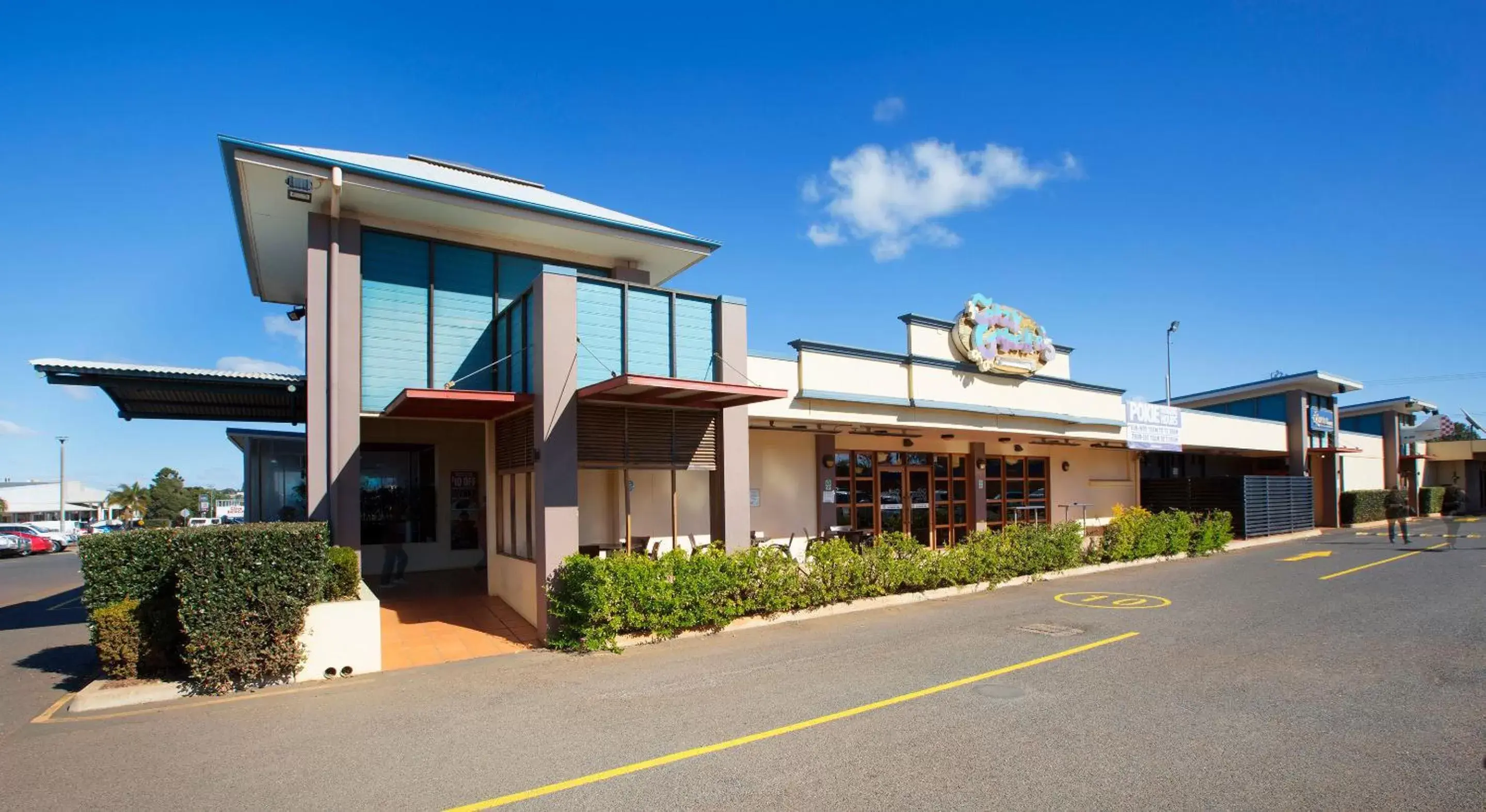 Facade/entrance, Property Building in Wilsonton Hotel Toowoomba