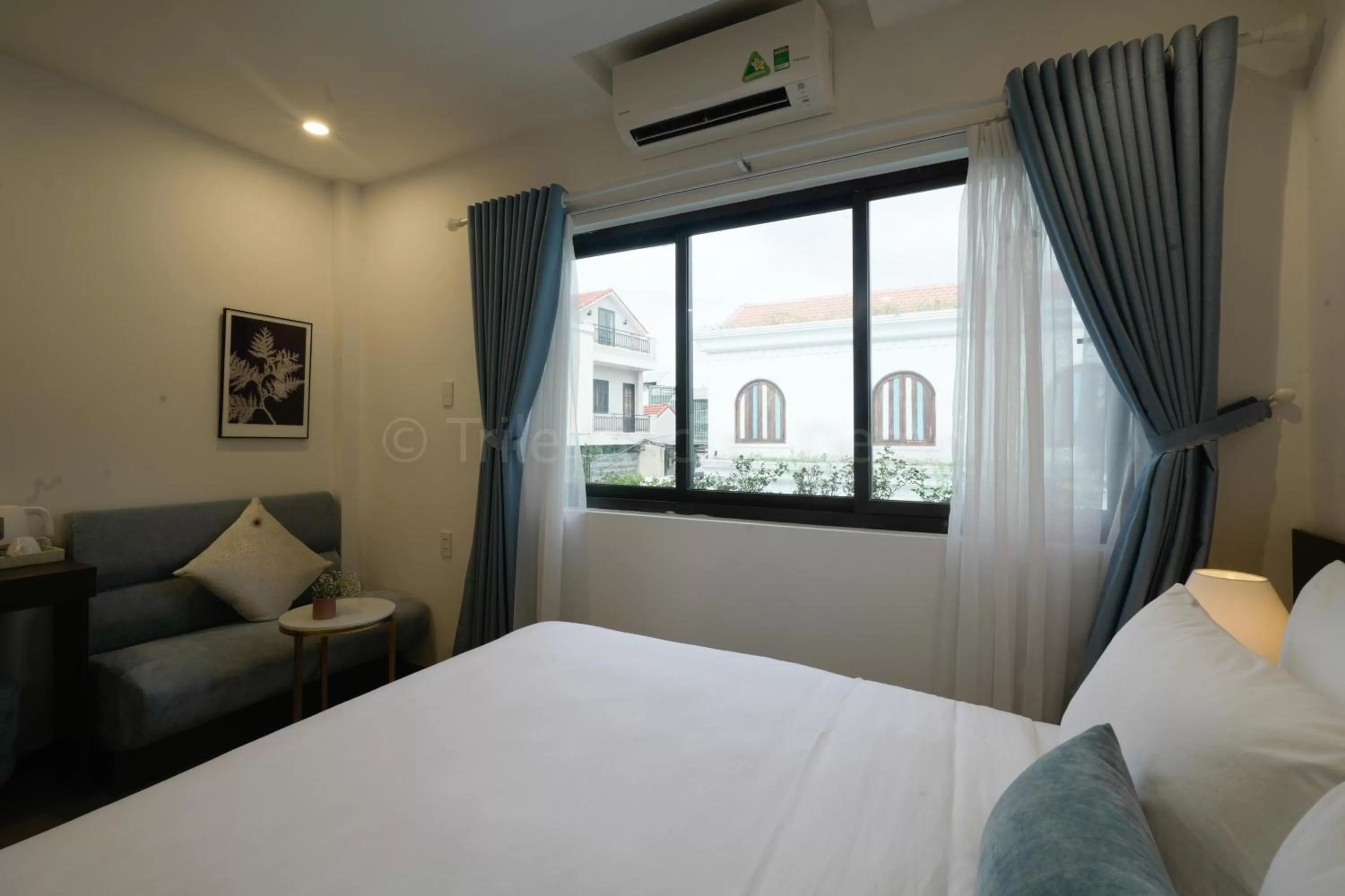 Bed in Lion King Hotel