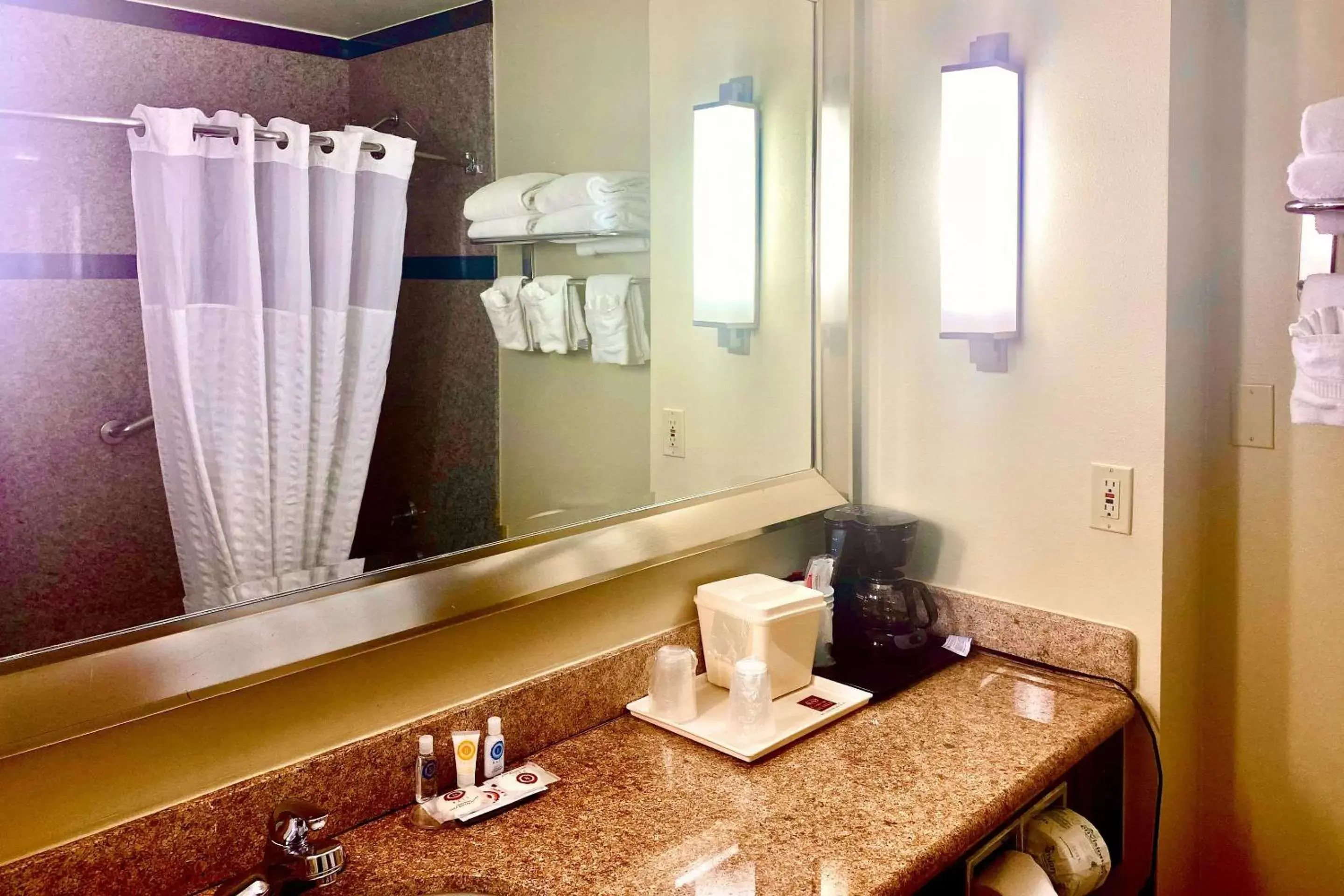 Bathroom in Comfort Suites Oceanside Camp Pendleton Area