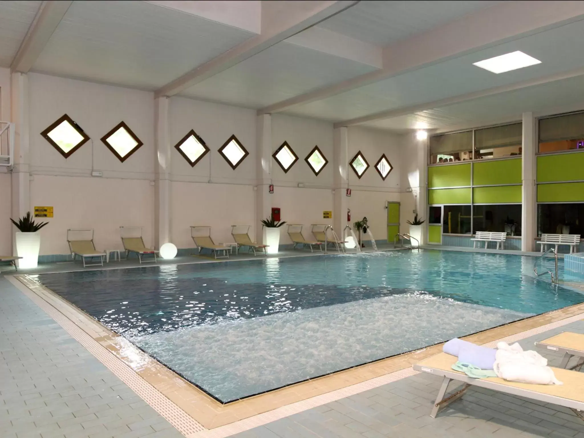Swimming Pool in Hotel Nigritella