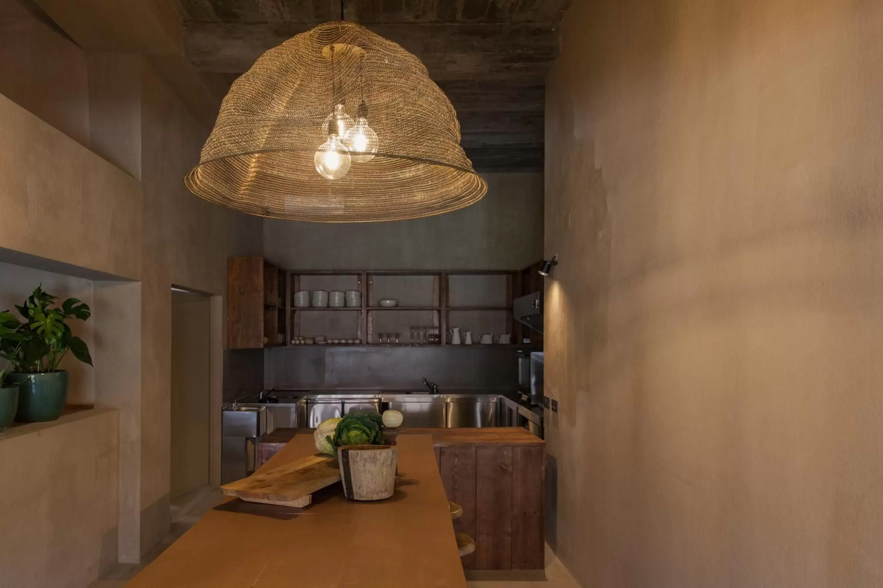 Dining area, Kitchen/Kitchenette in Azenhas do Mar Valley House