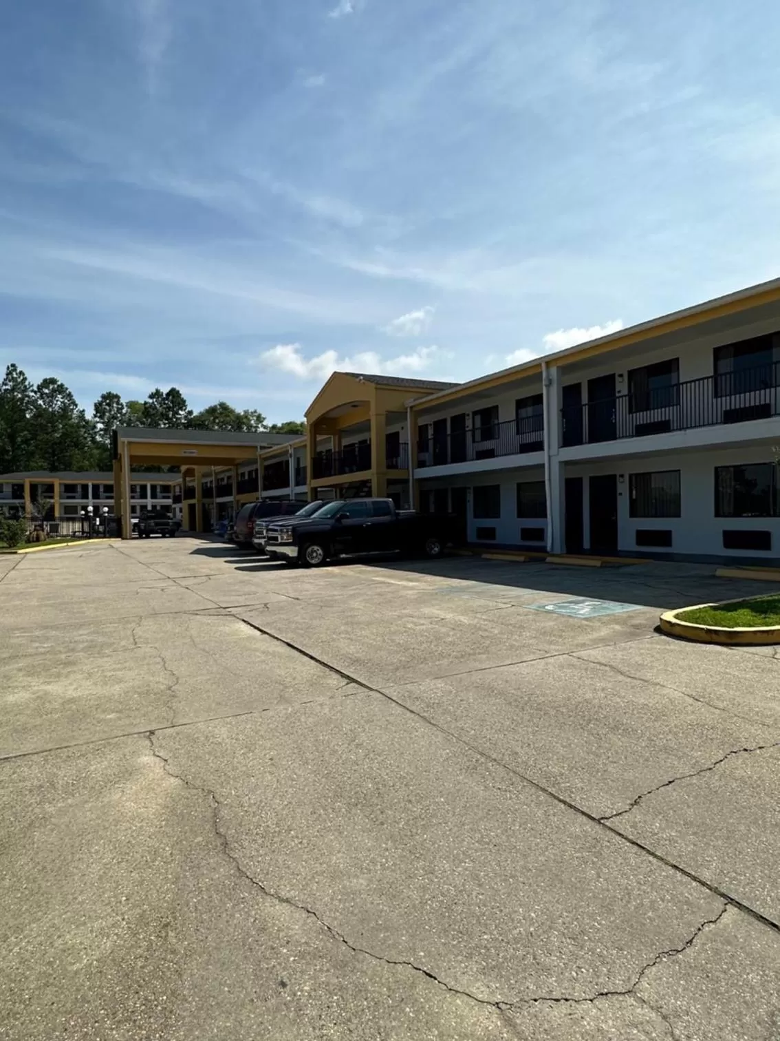 Property building in Super 8 by Wyndham Ocean Springs Biloxi