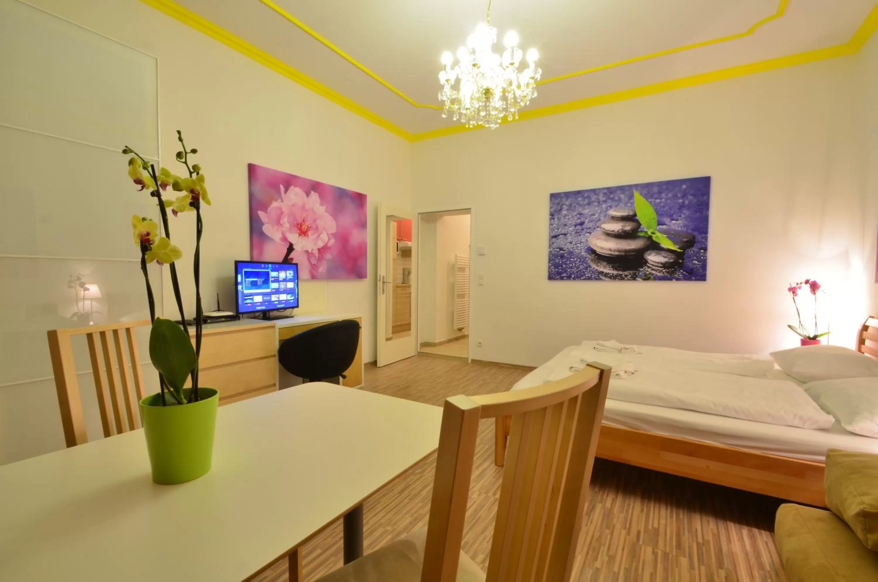 Bed in AJO Apartments - Messe City Flat - Self-Check-in