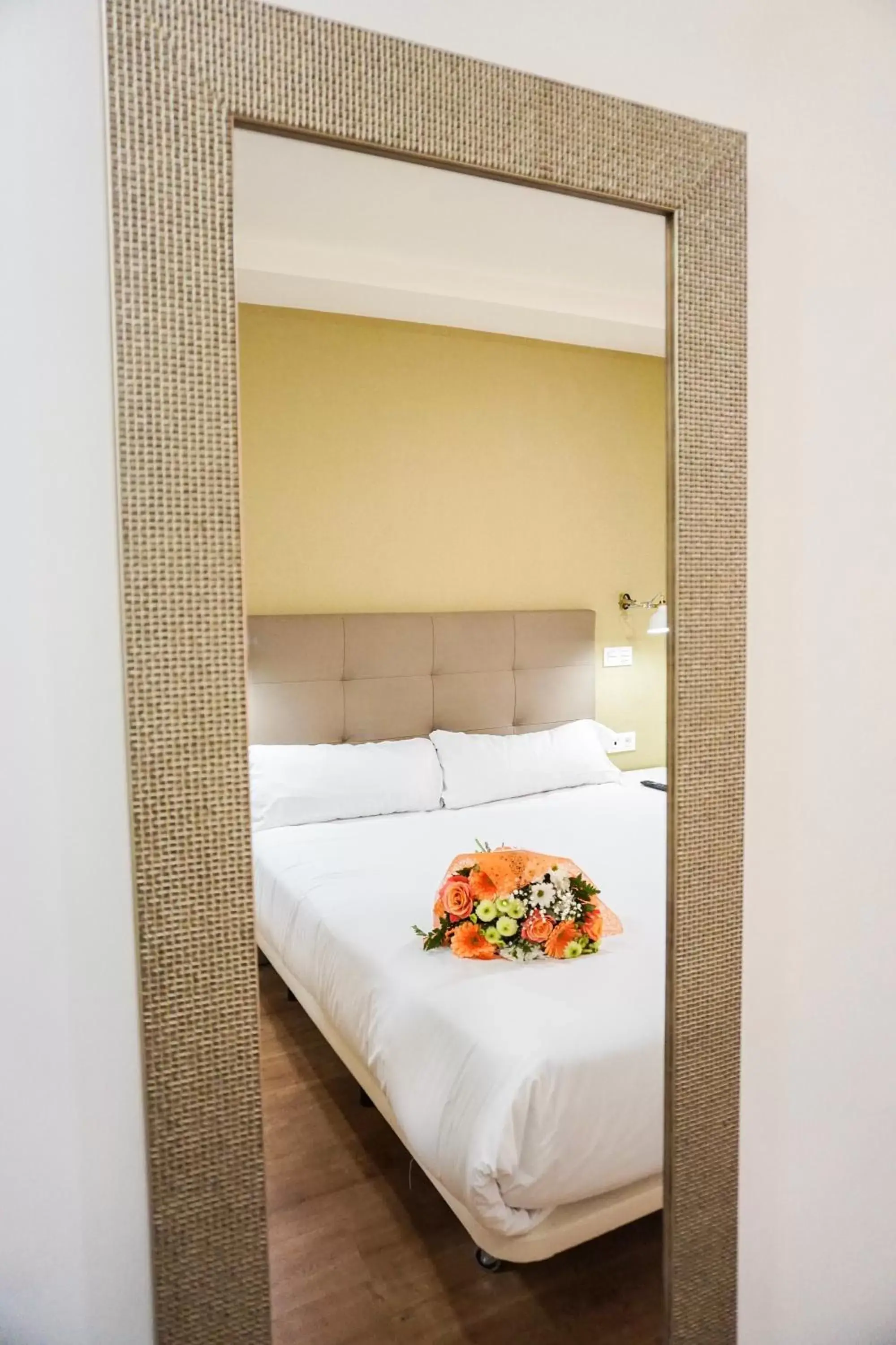 Bed in Hotel Lidar