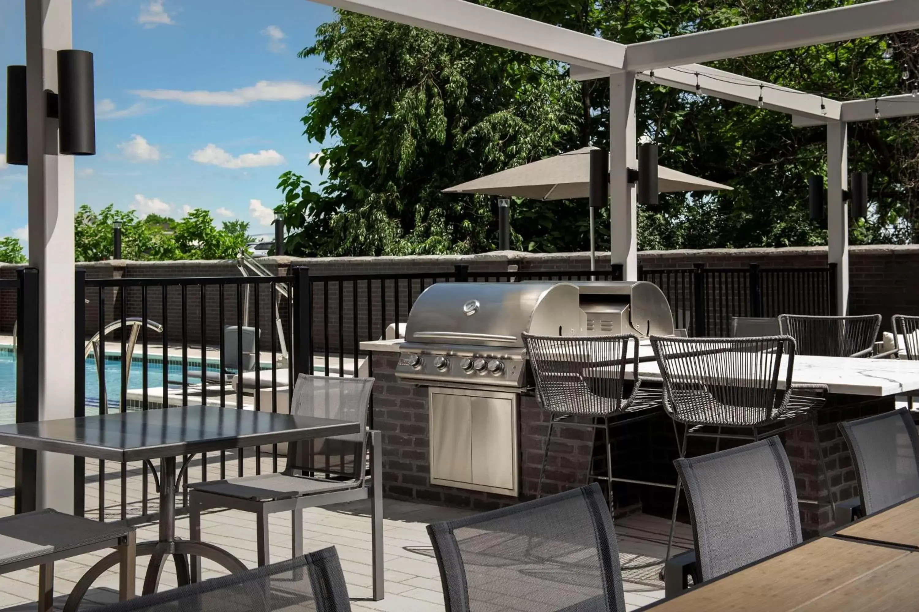 Property building in Homewood Suites By Hilton Louisville Airport Property building in Homewood Suites By Hilton Louisville Airport