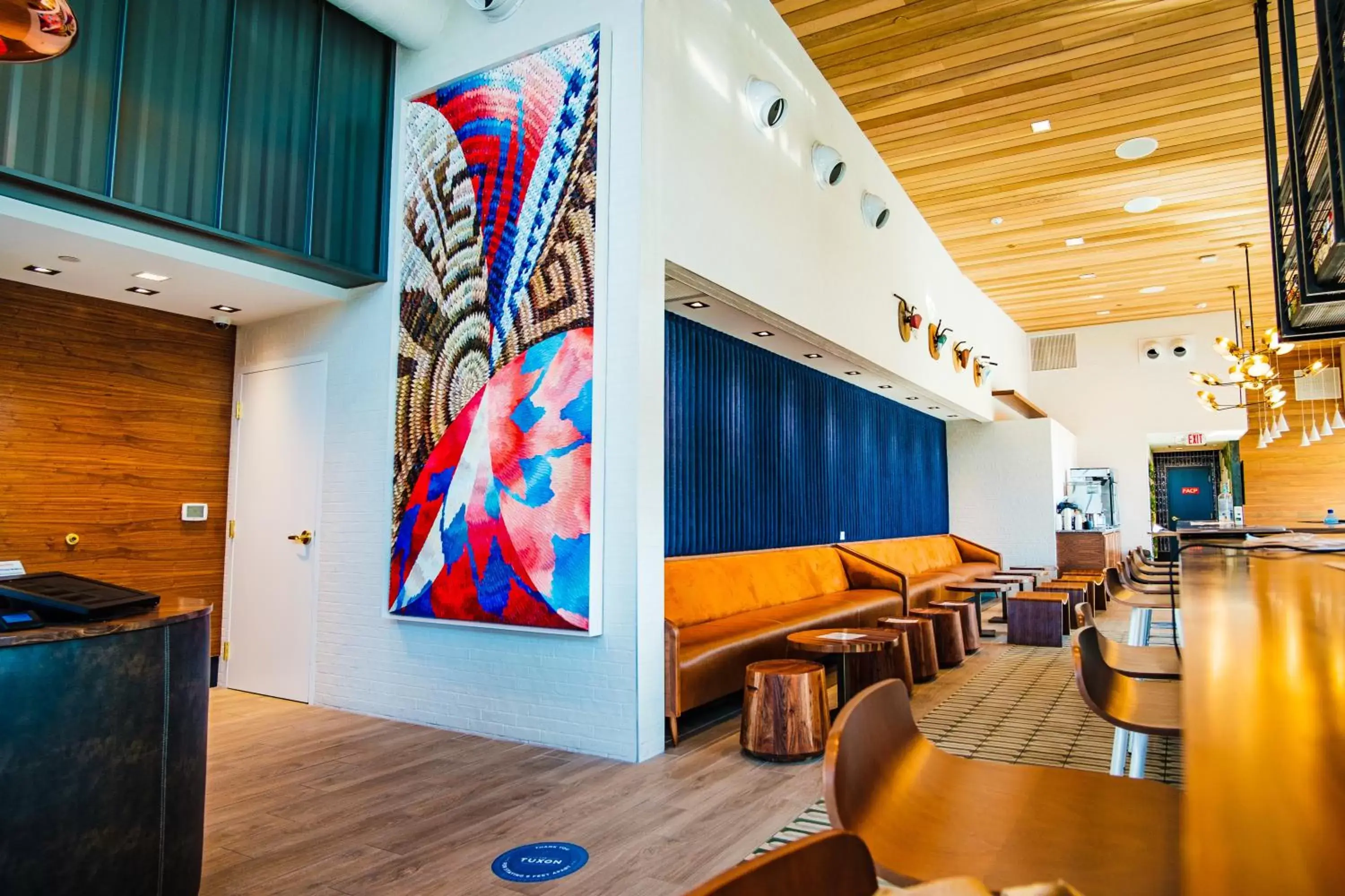 Lounge or bar in The Tuxon Hotel, Tucson, a Member of Design Hotels