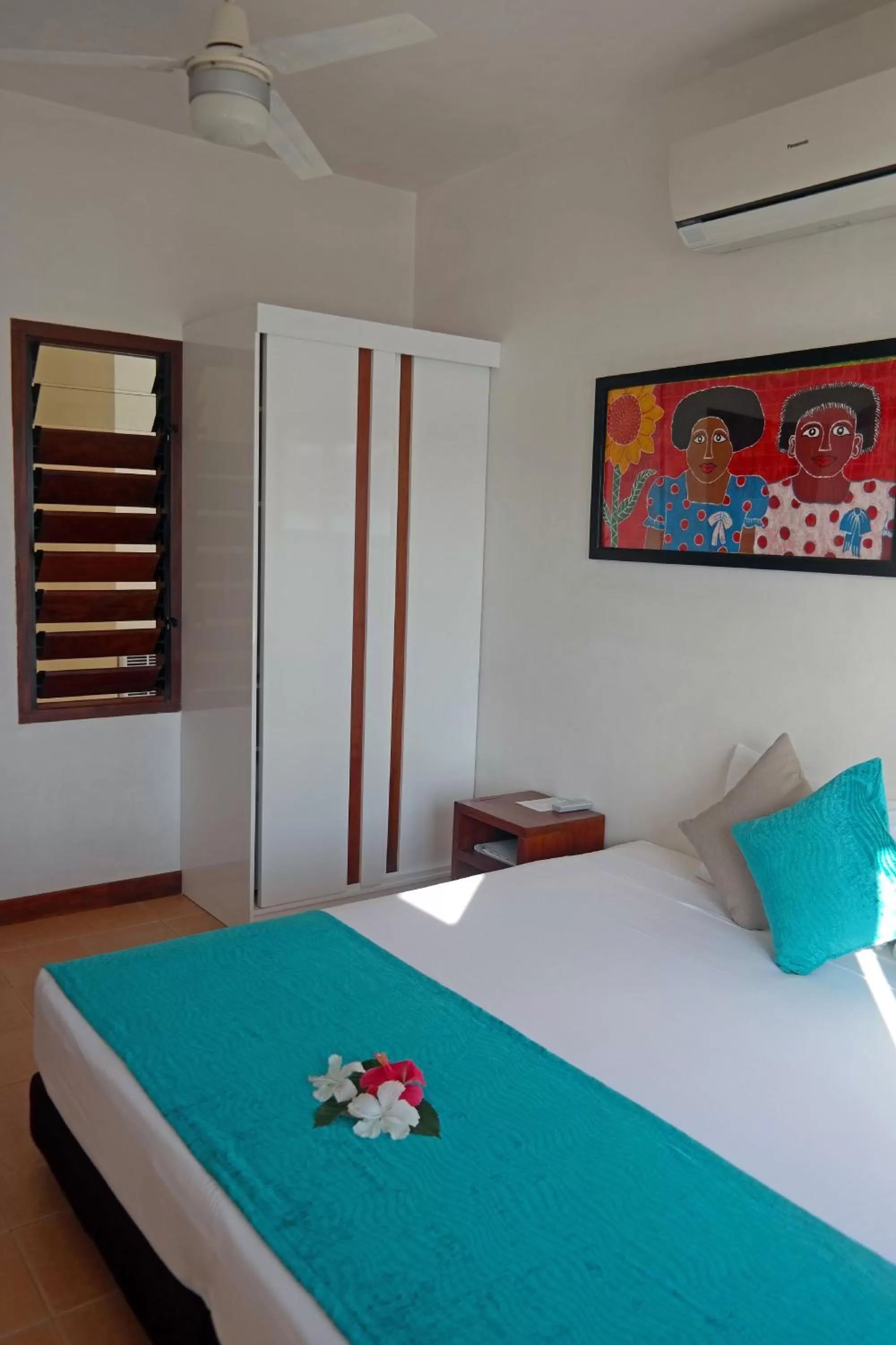 Decorative detail in Moorings Hotel