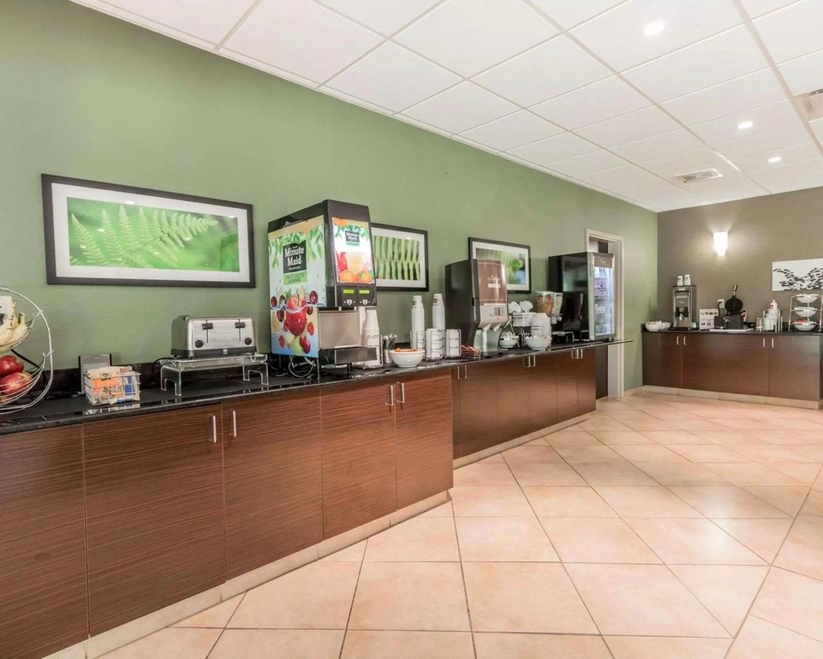 Restaurant/places to eat in Sleep Inn & Suites Middlesboro Restaurant/places to eat in Sleep Inn & Suites Middlesboro