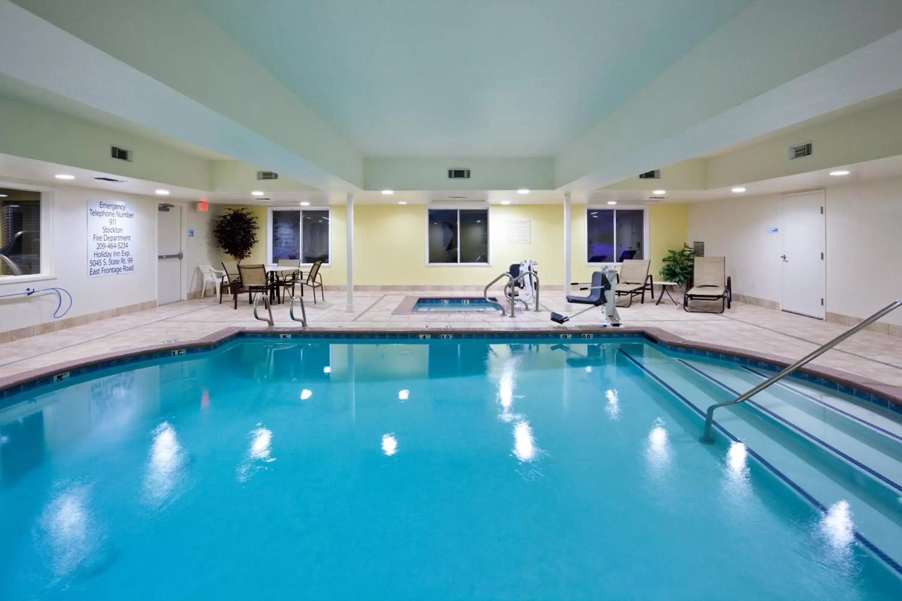 Swimming Pool in Holiday Inn Express Stockton Southeast, an IHG Hotel