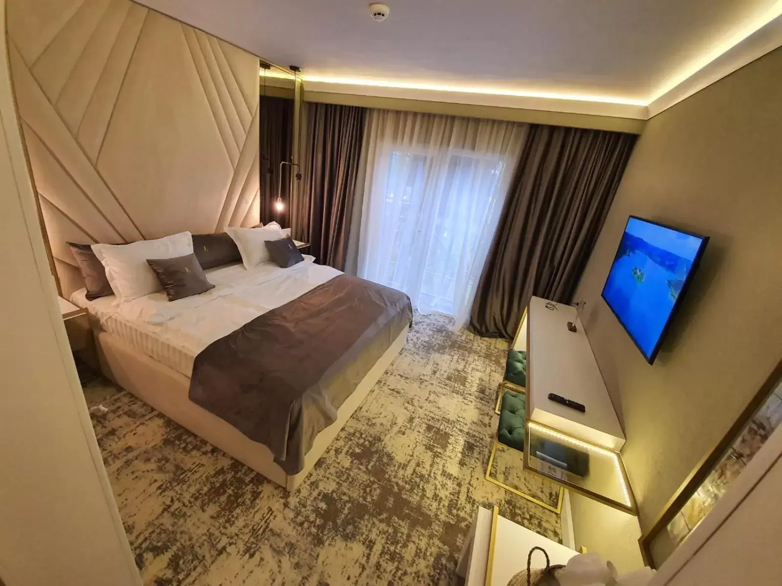 Mountain view, Bed in Elexus Predeal Mountain view, Bed in Elexus Predeal