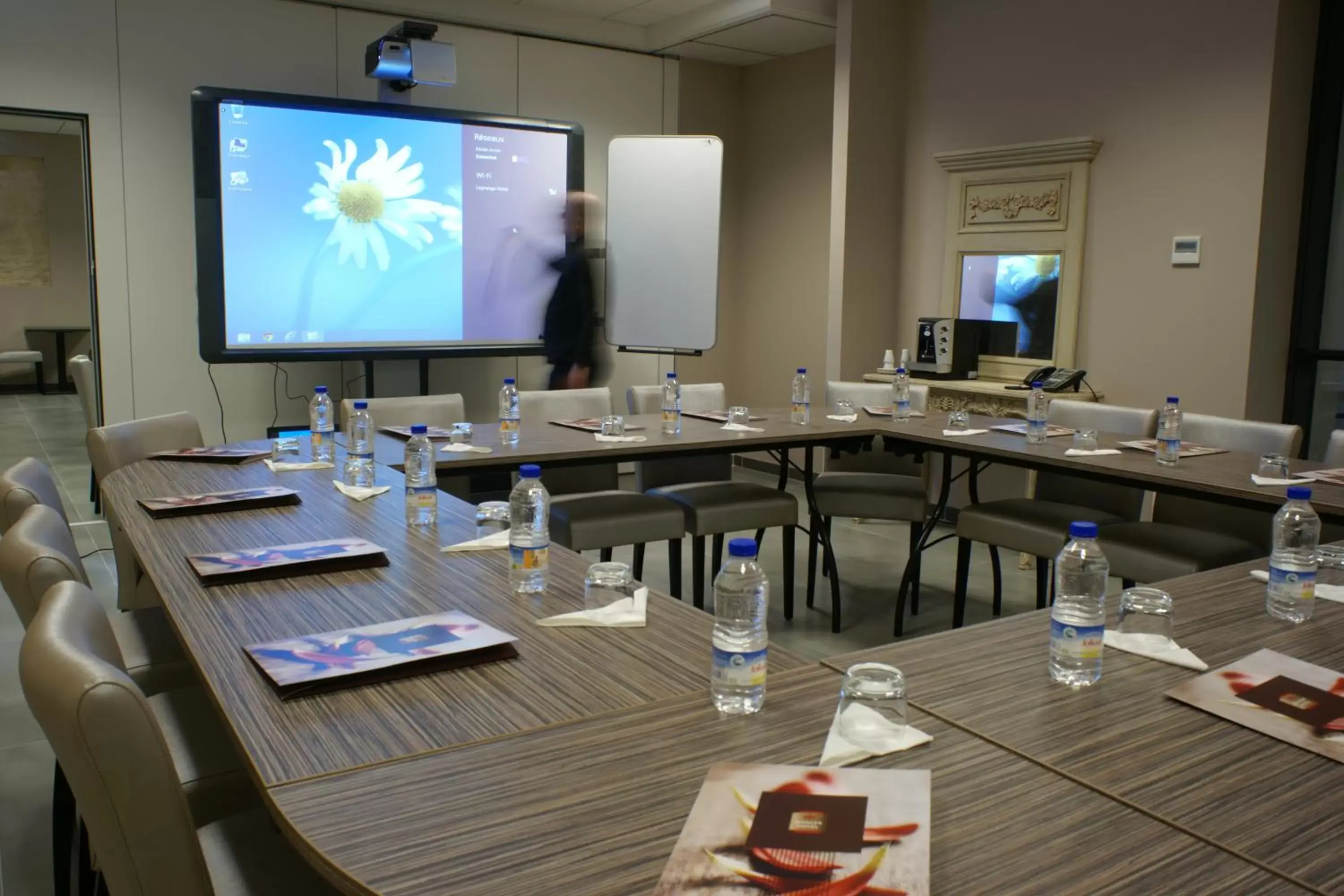 Banquet/Function facilities in The Originals Boutique, Hôtel La Grange, Niort (Qualys-Hotel)