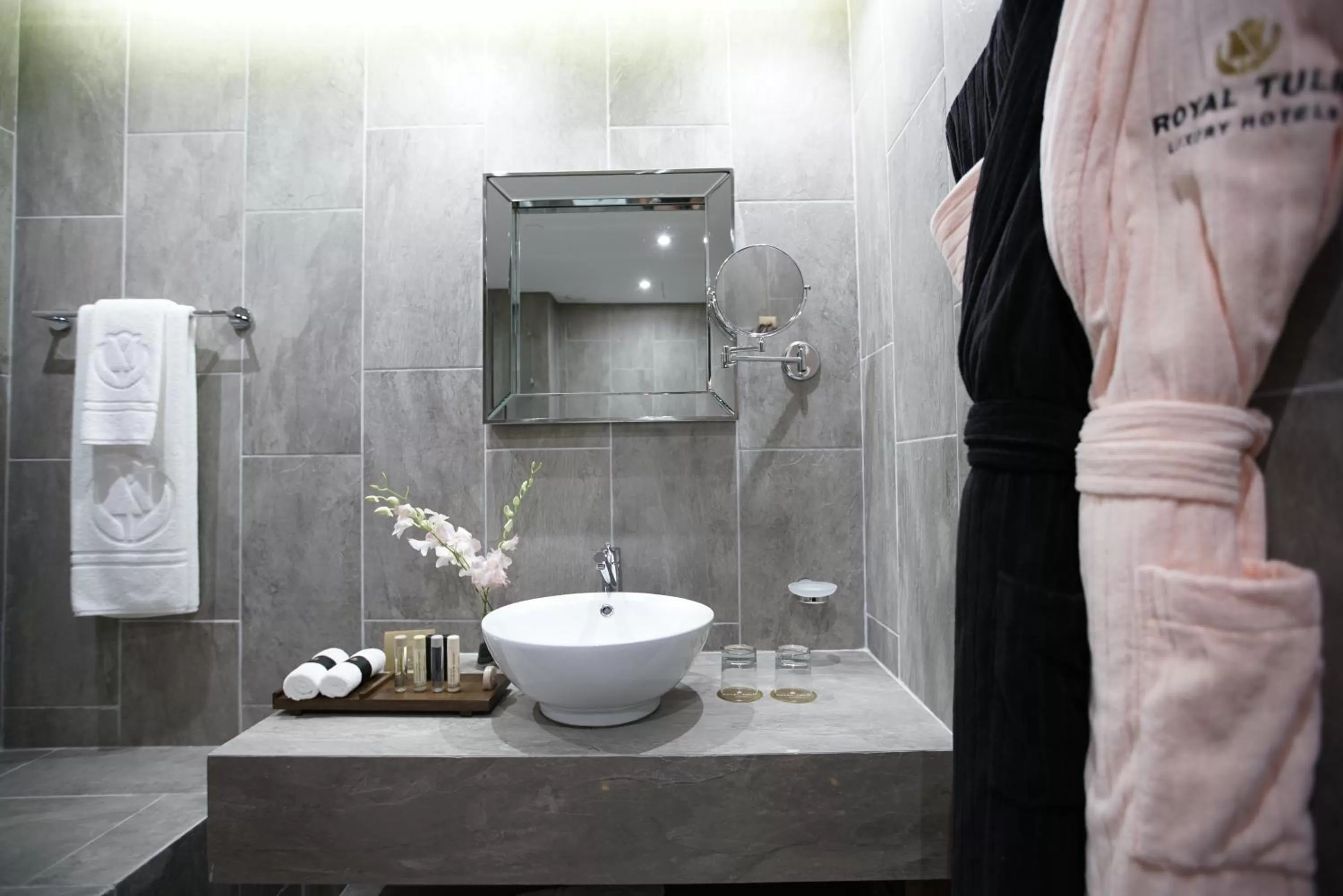 Bathroom in Royal Tulip Achrafieh