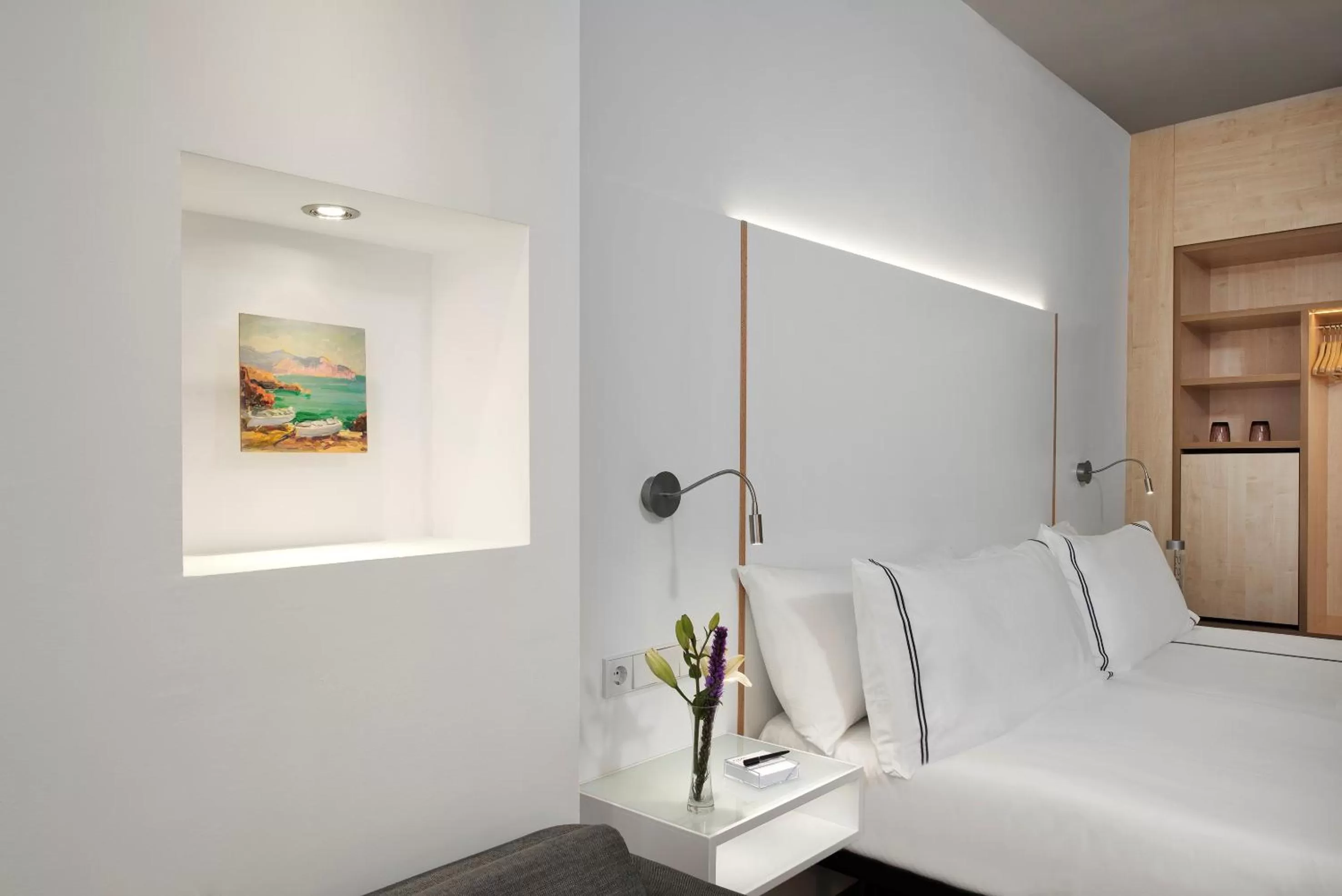 Bedroom in INNSiDE by Meliá Palma Center