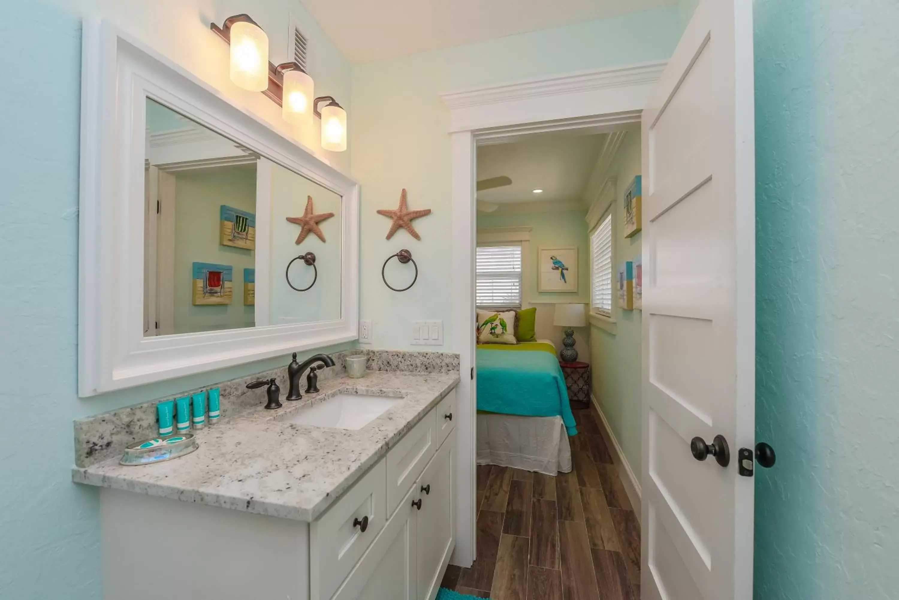 Bathroom in Tropical Breeze Resort