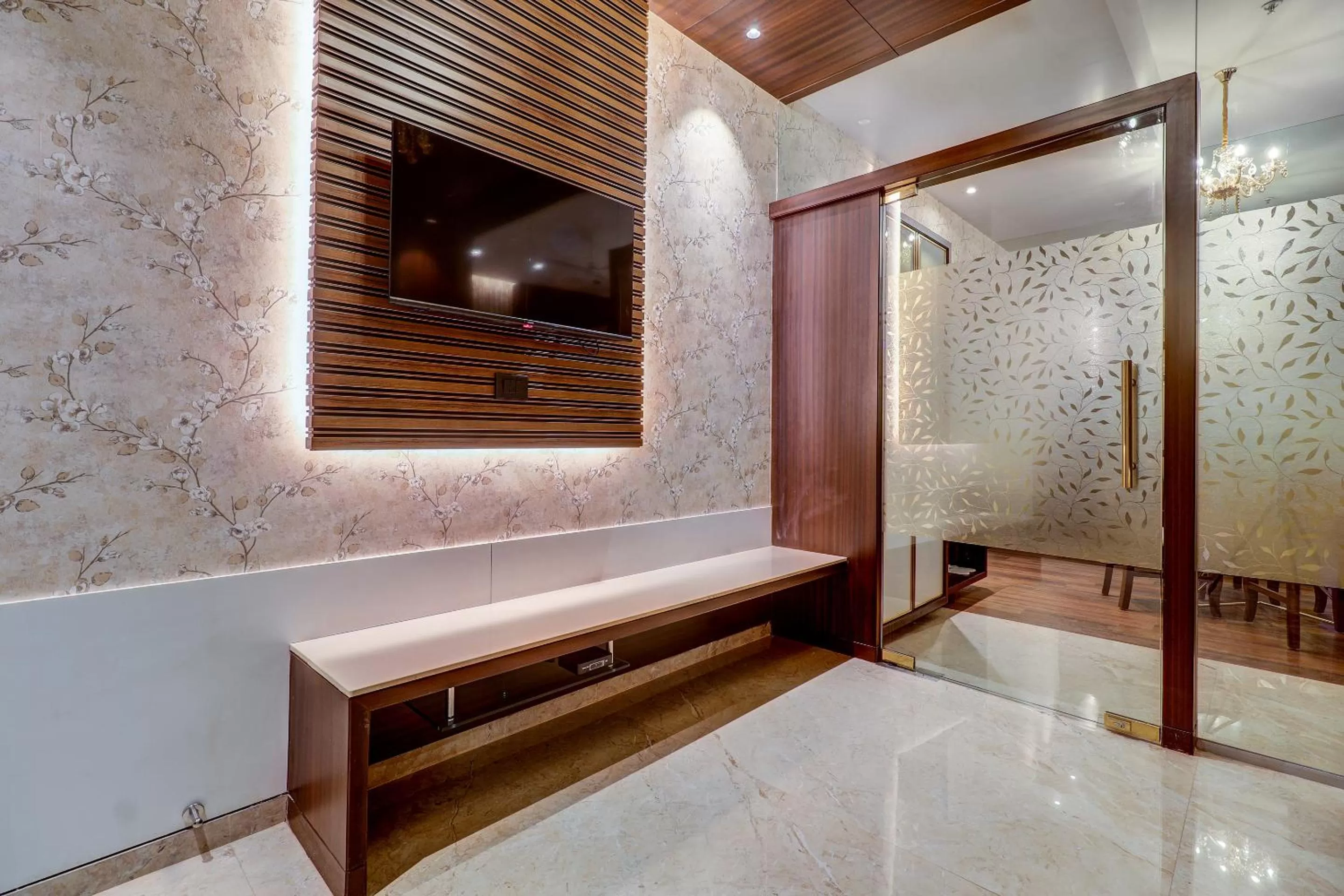 TV and multimedia, Bathroom in Hotel Gurudev Grand