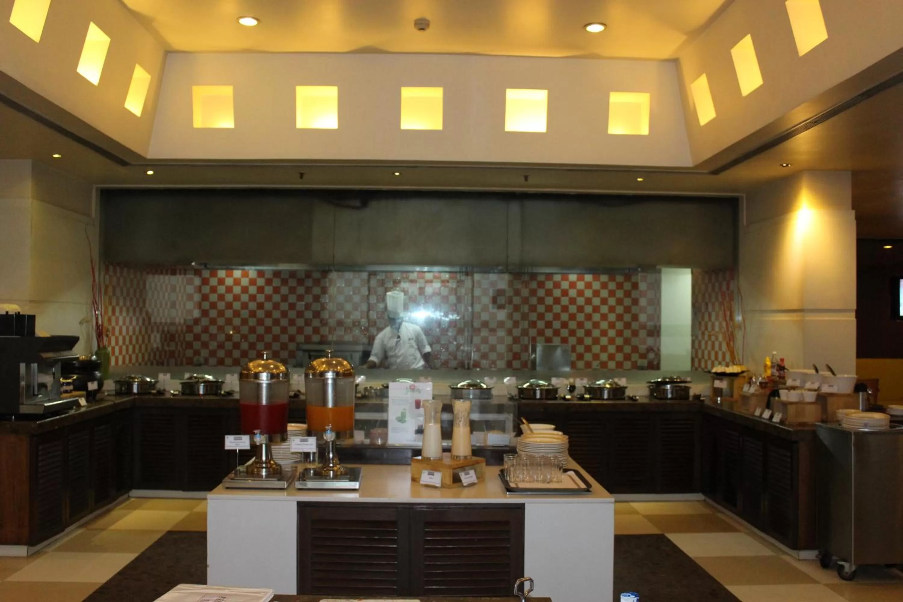 Breakfast in Hometel Chandigarh