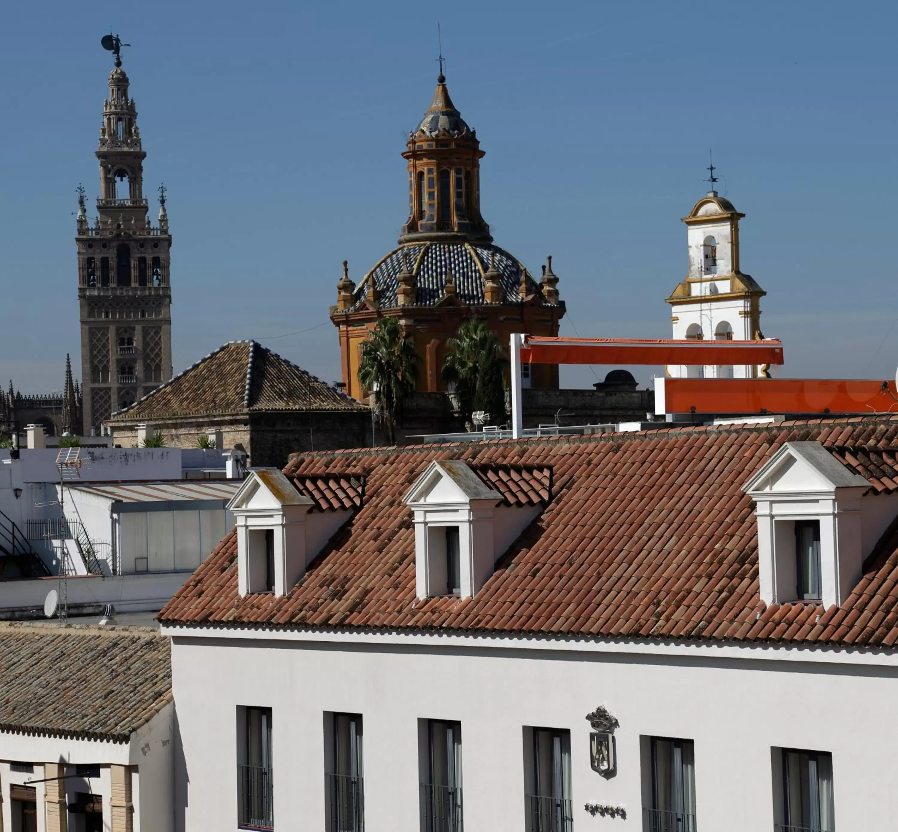 Facade/entrance in Hotel Rey Alfonso X Facade/entrance in Hotel Rey Alfonso X