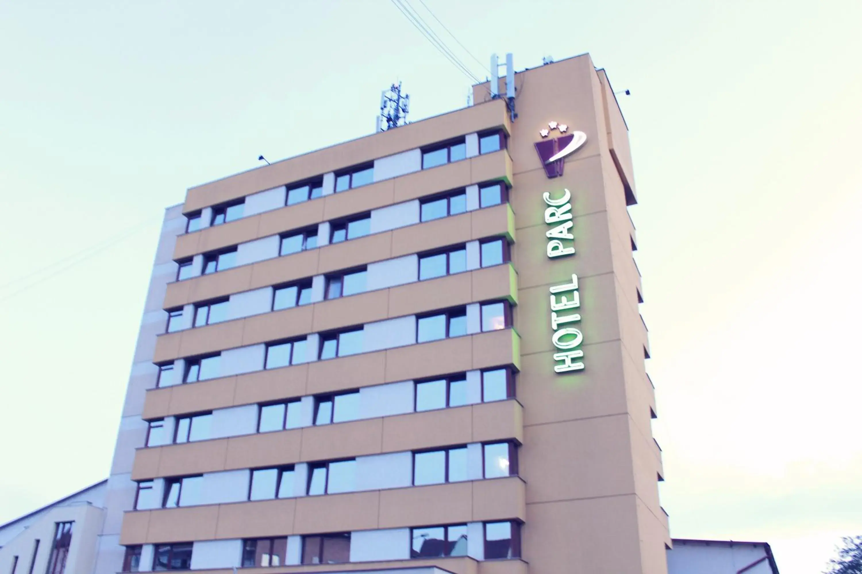 Facade/entrance, Property Building in Hotel Parc Sibiu