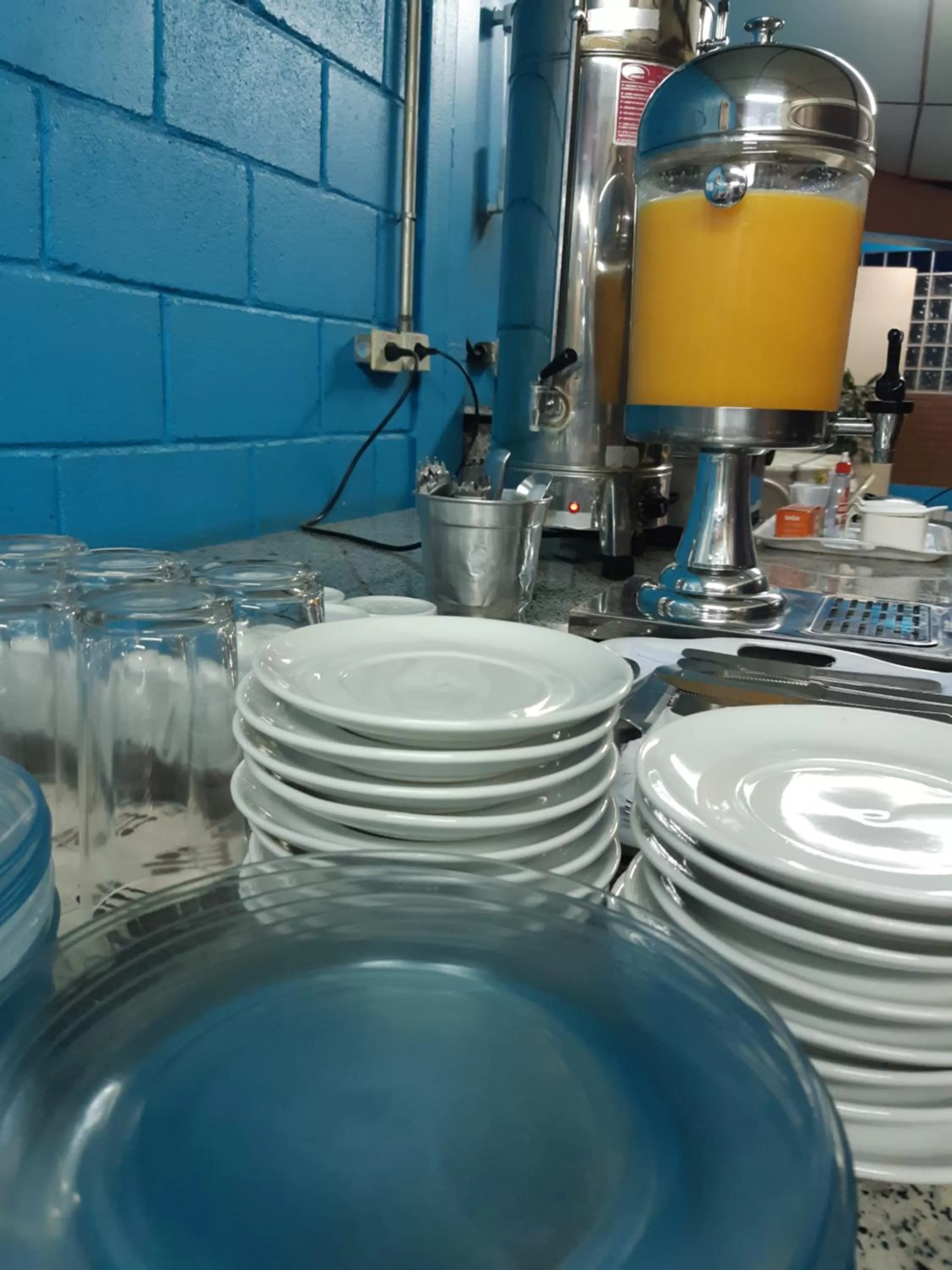 Food in Cumbipar King Hotel