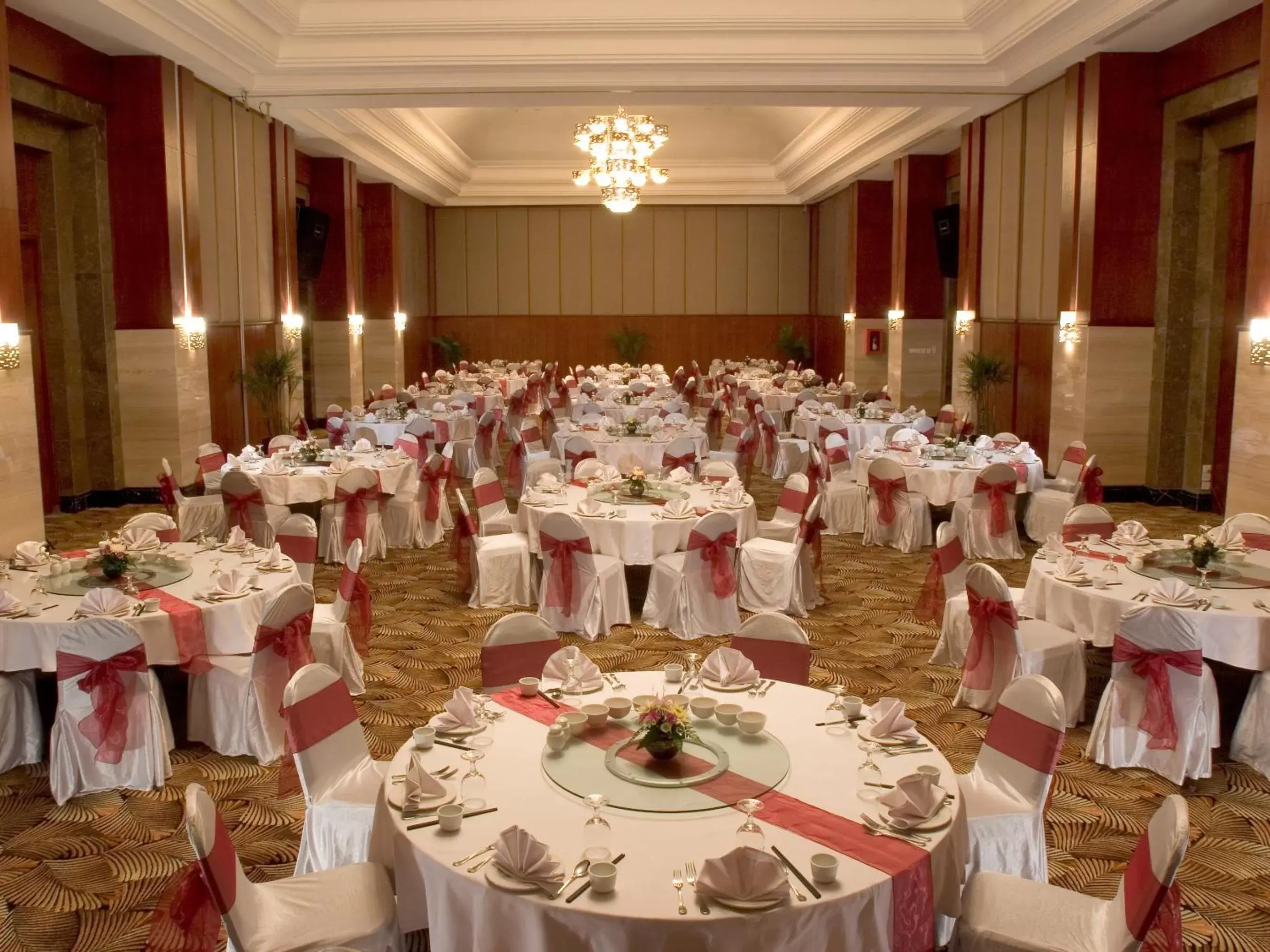 Business facilities, Banquet Facilities in Novotel Semarang - GeNose Ready, CHSE Certified