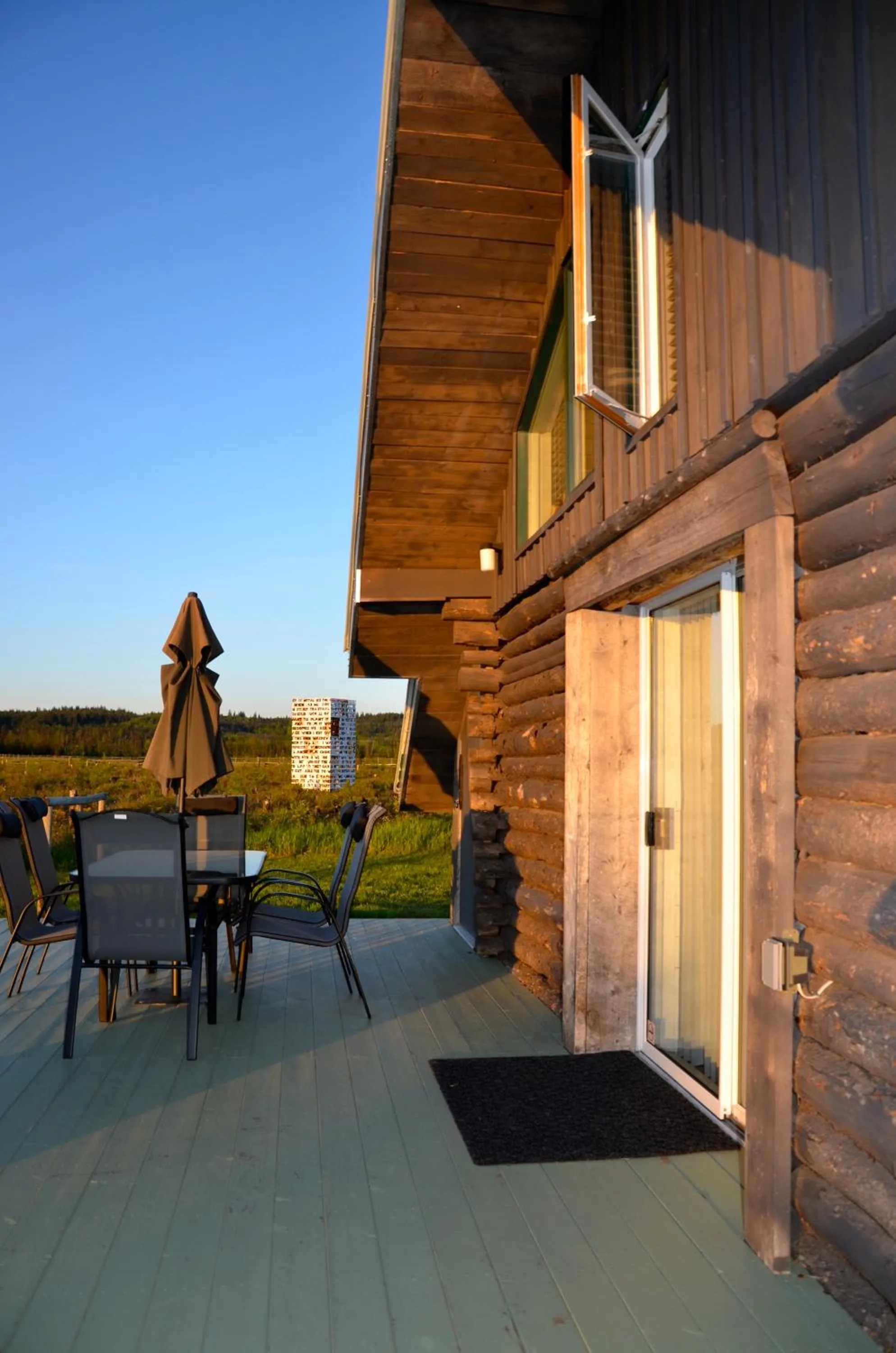 Facade/entrance in Woodhouse Cottages And Ranch