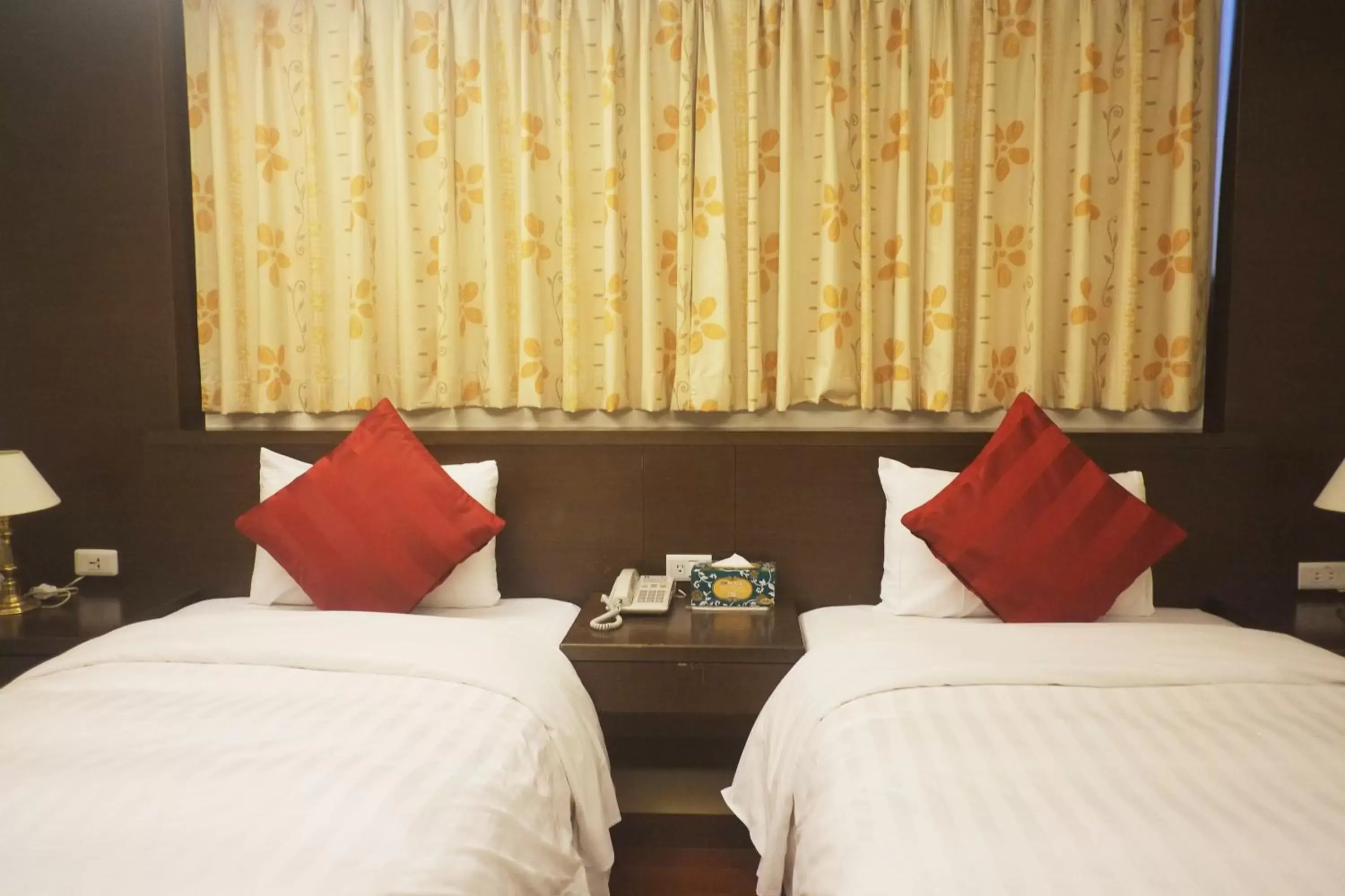 Bed in Fu Chang Hotel