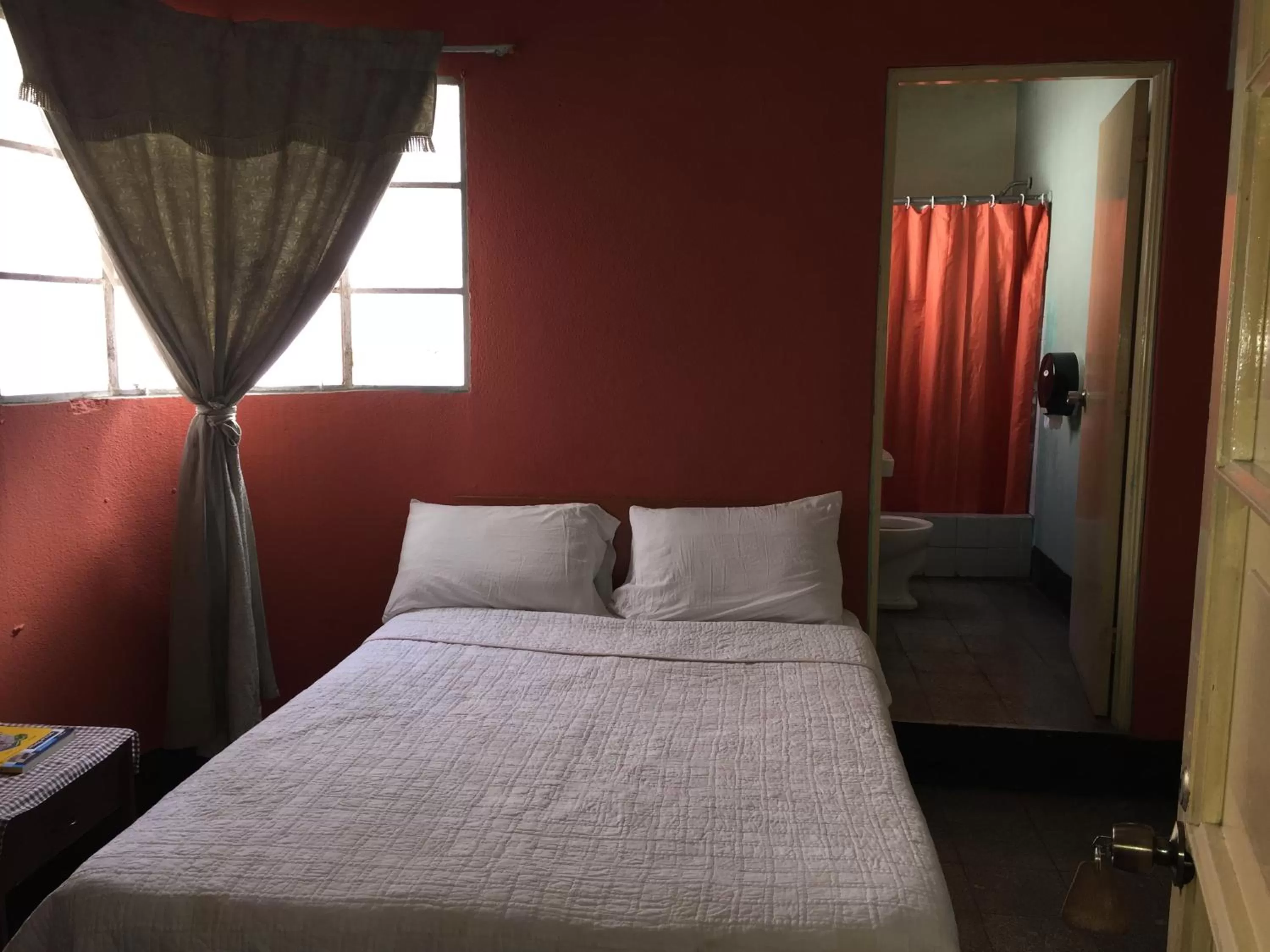 Photo of the whole room, Bed in Hotel Mayesstic