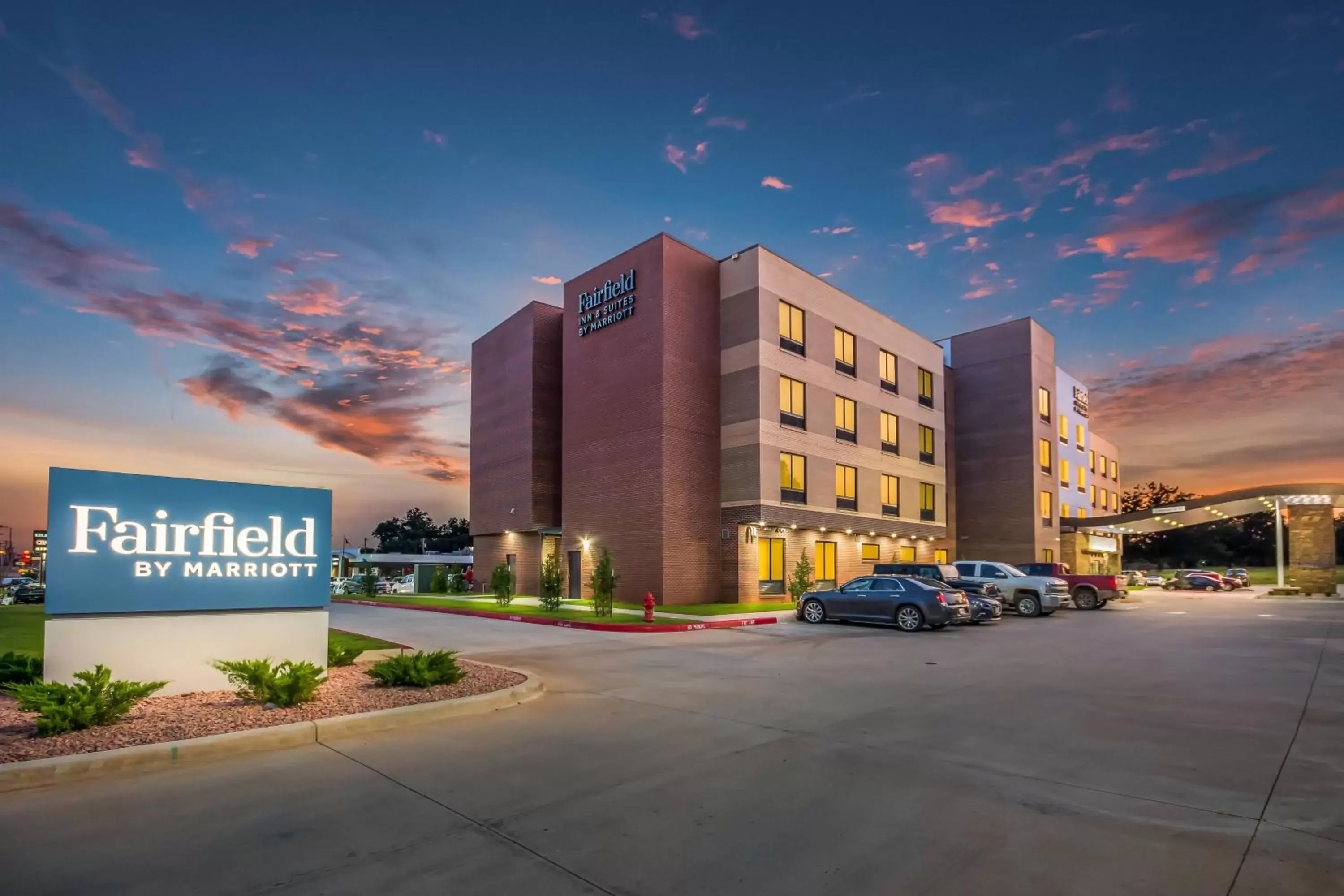 Property Building in Fairfield Inn & Suites by Marriott Chickasha