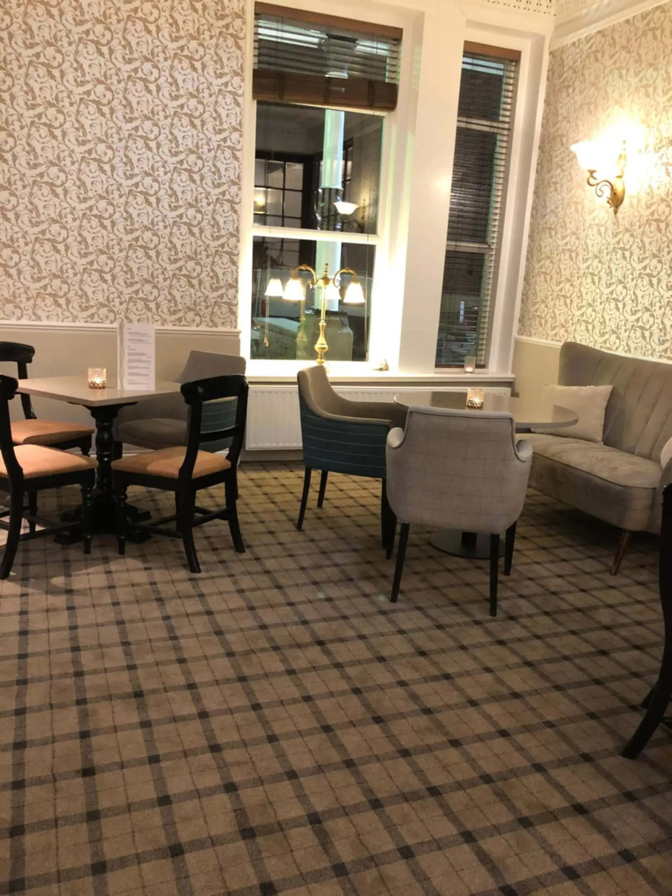 Lounge or bar, Seating Area in The Clarendon Hotel