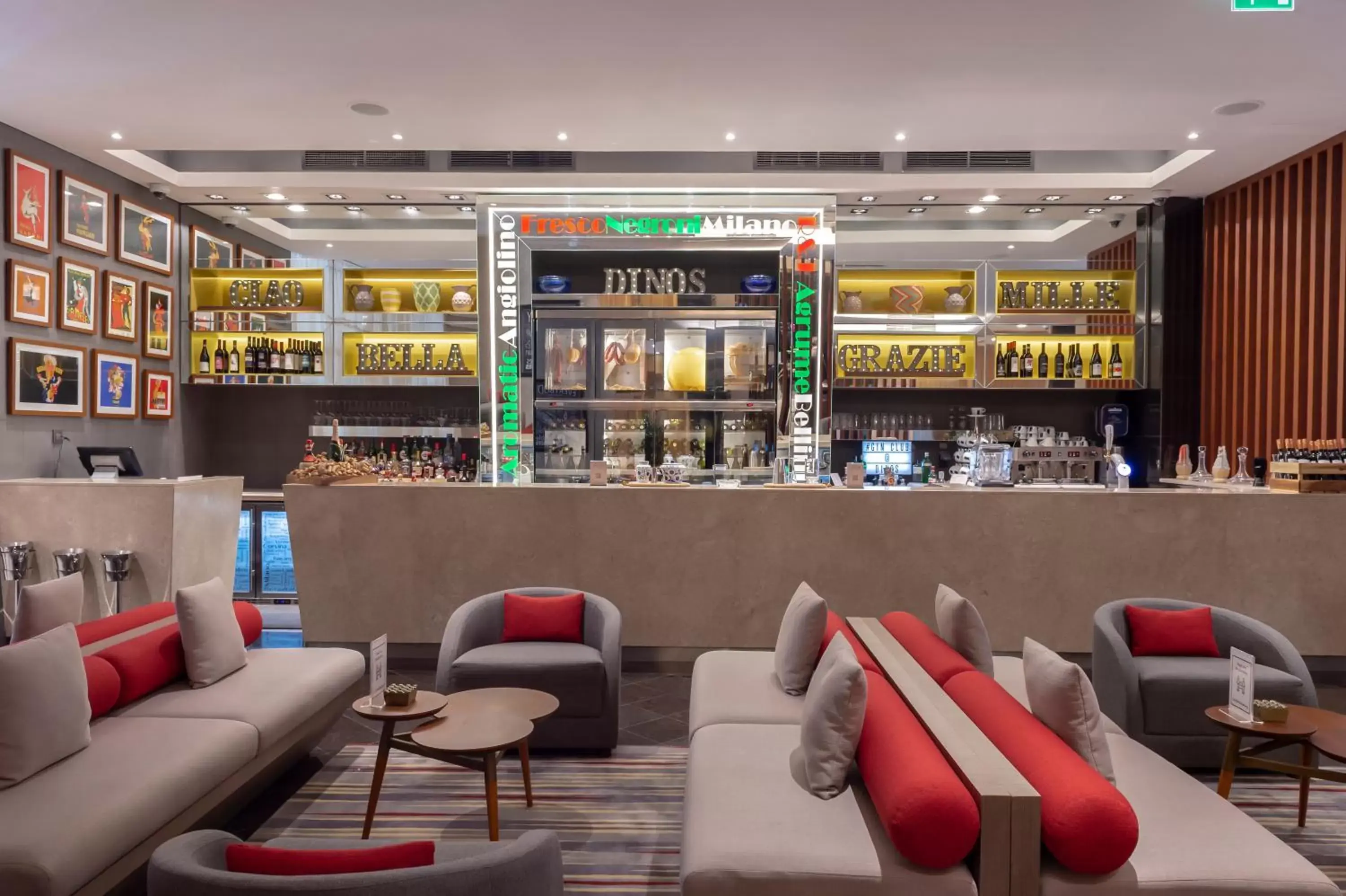 Restaurant/places to eat in Pearl Rotana Capital Centre Restaurant/places to eat in Pearl Rotana Capital Centre