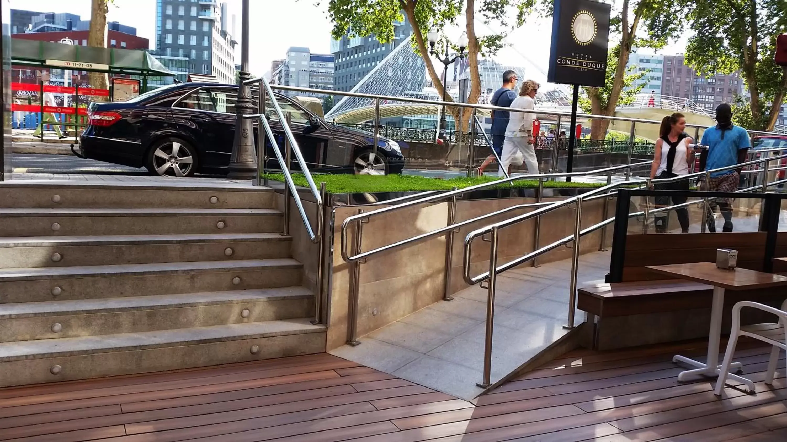 Facade/entrance, BBQ Facilities in Hotel Conde Duque Bilbao